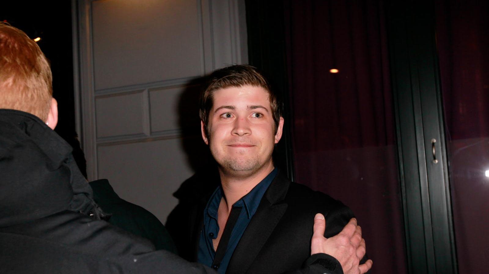 Det er ikke første gang, at Jon er i konflikt med andre - og lovgivningen.