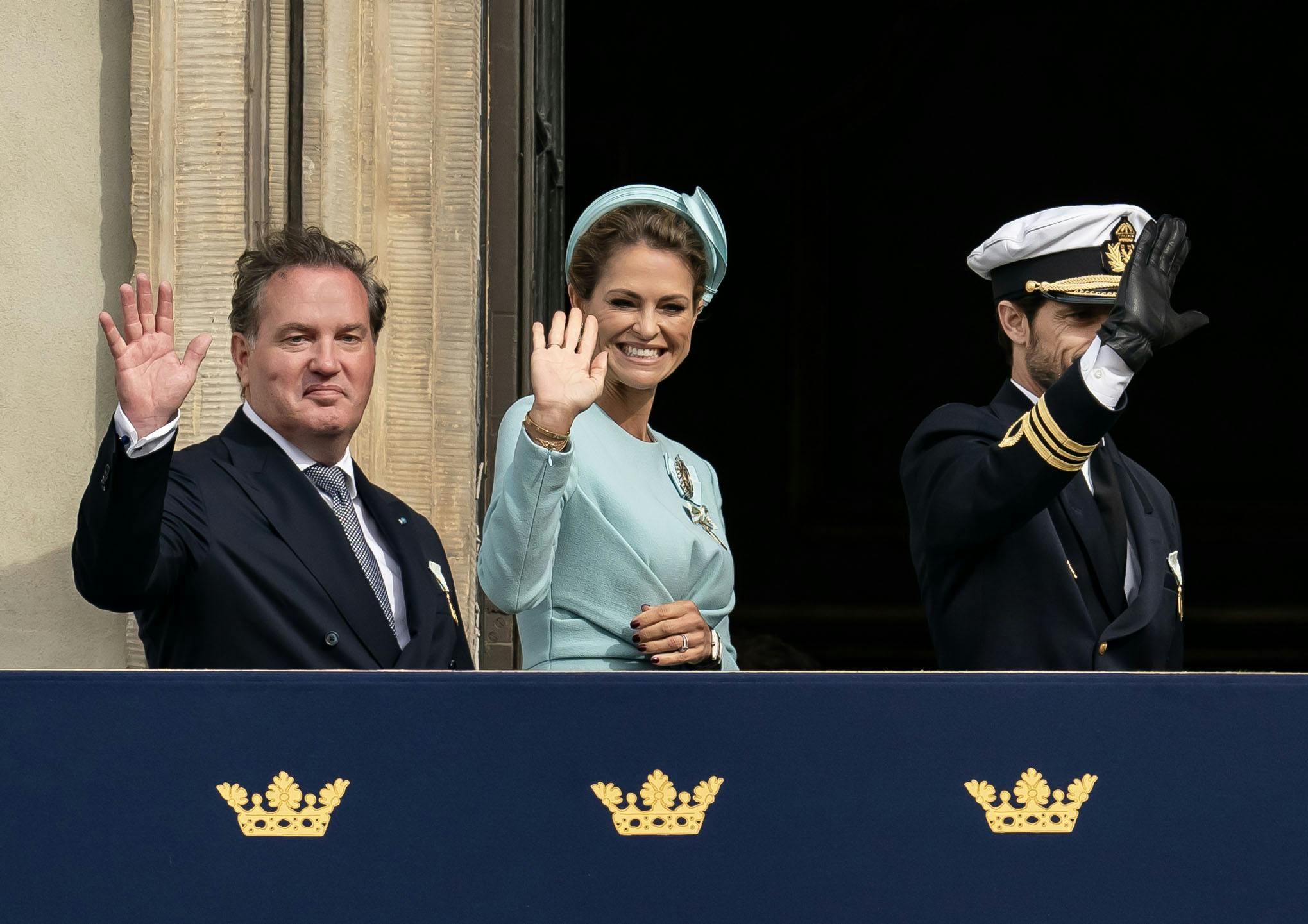 Prinsesse Madeleine og ægtemanden Chris O'Neill har længe haft tankerne om at flytte hjem til Sverige. Nu bekræfter det svenske kongehus, at de flytter hjem senere i midten af juni.