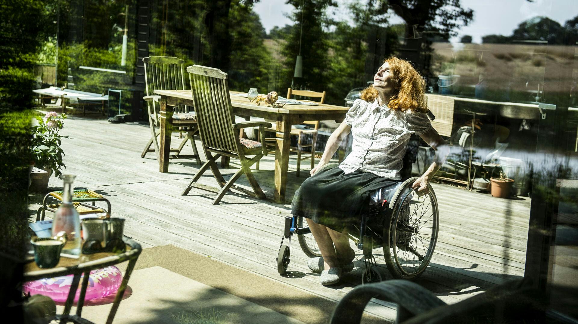 Bodil Jørgensen var tæt på at miste livet under optagelserne til en "Far til fire"-film. Sagen kostede ASA Film en bøde på 70.000 kroner. Og nu kan den sidste film være lavet.