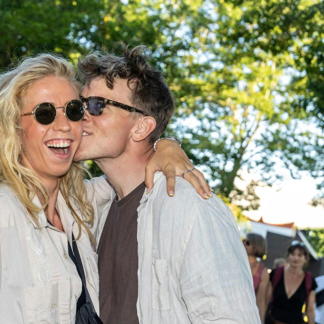 Der bliver brug for mange knus og kram den kommende tid, efter det Tobias og Patricia har været igennem.