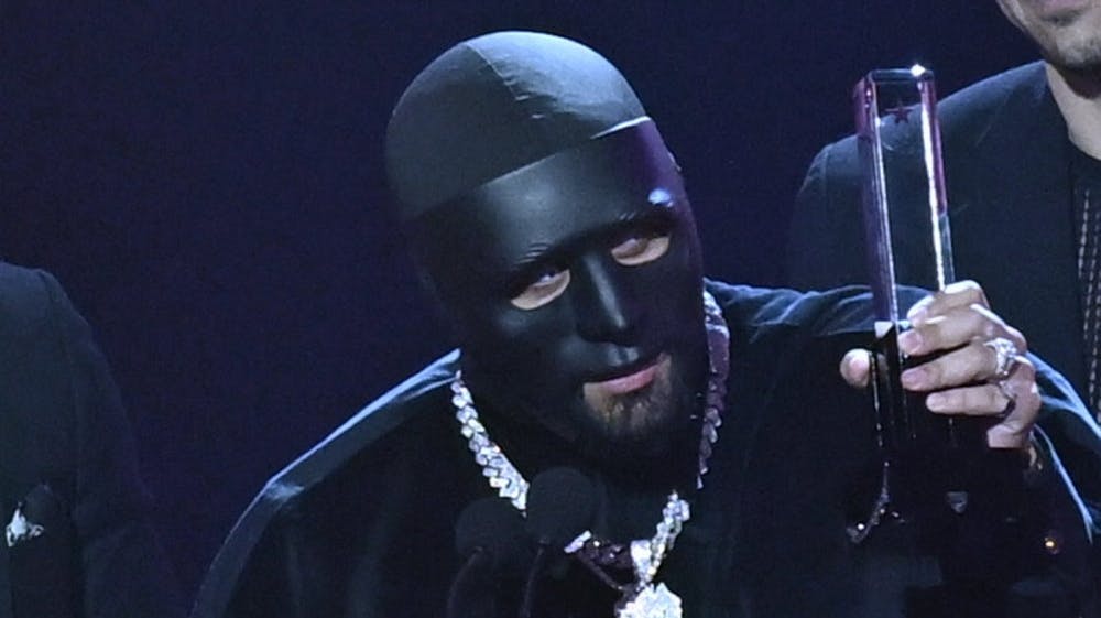 Den svenske rapper C.Gambino fik tidligere i år en svensk Grammis-pris. Onsdag blev han dræbt af skud i Göteborg. 