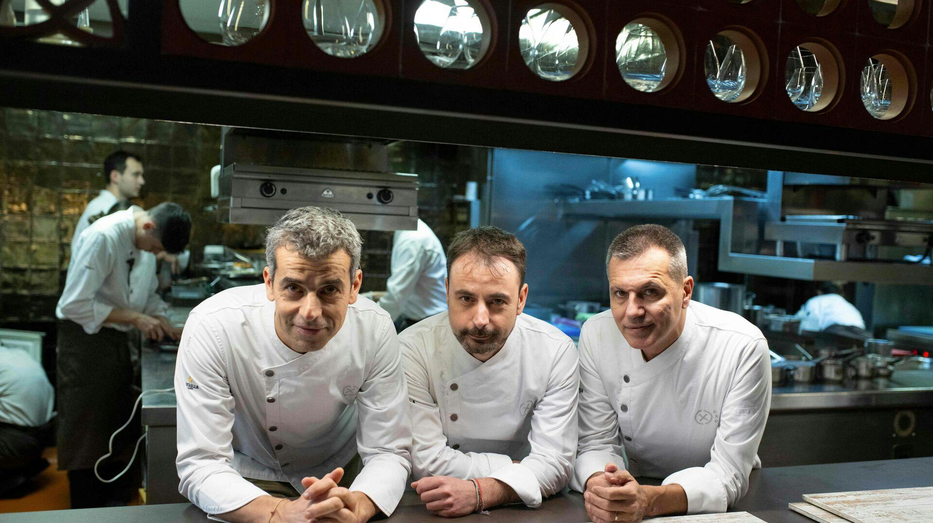 Mateu Casanas, Eduard Xatruch og Oriol Castro står i spidsen for restauranten Disfrutar, der nu kan kalde sig verdens bedste.