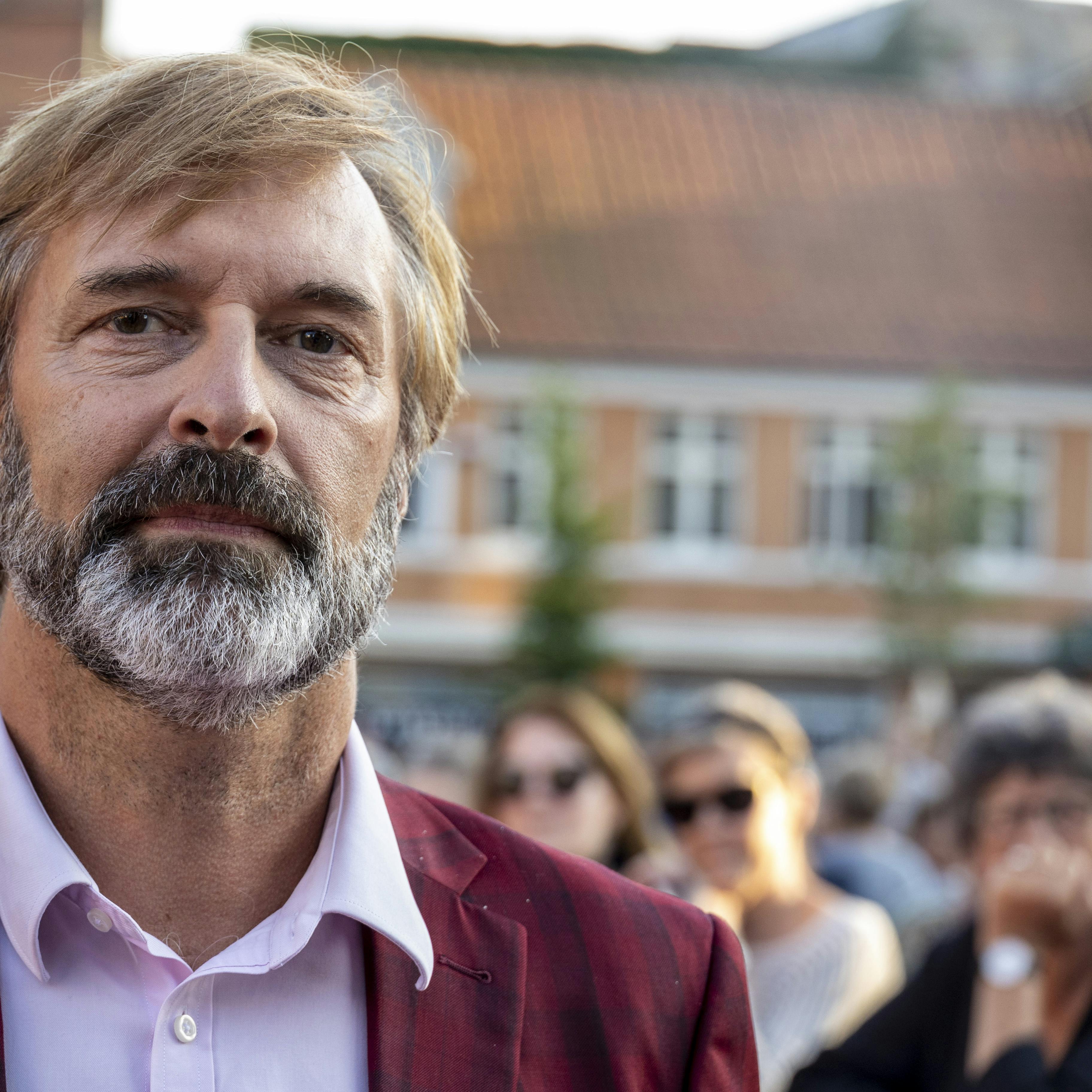 Det er helt bevidst, at Martin Brygmann ikke udtaler sig til pressen i disse dage. Det fortæller han i et nyt Facebook-opslag.