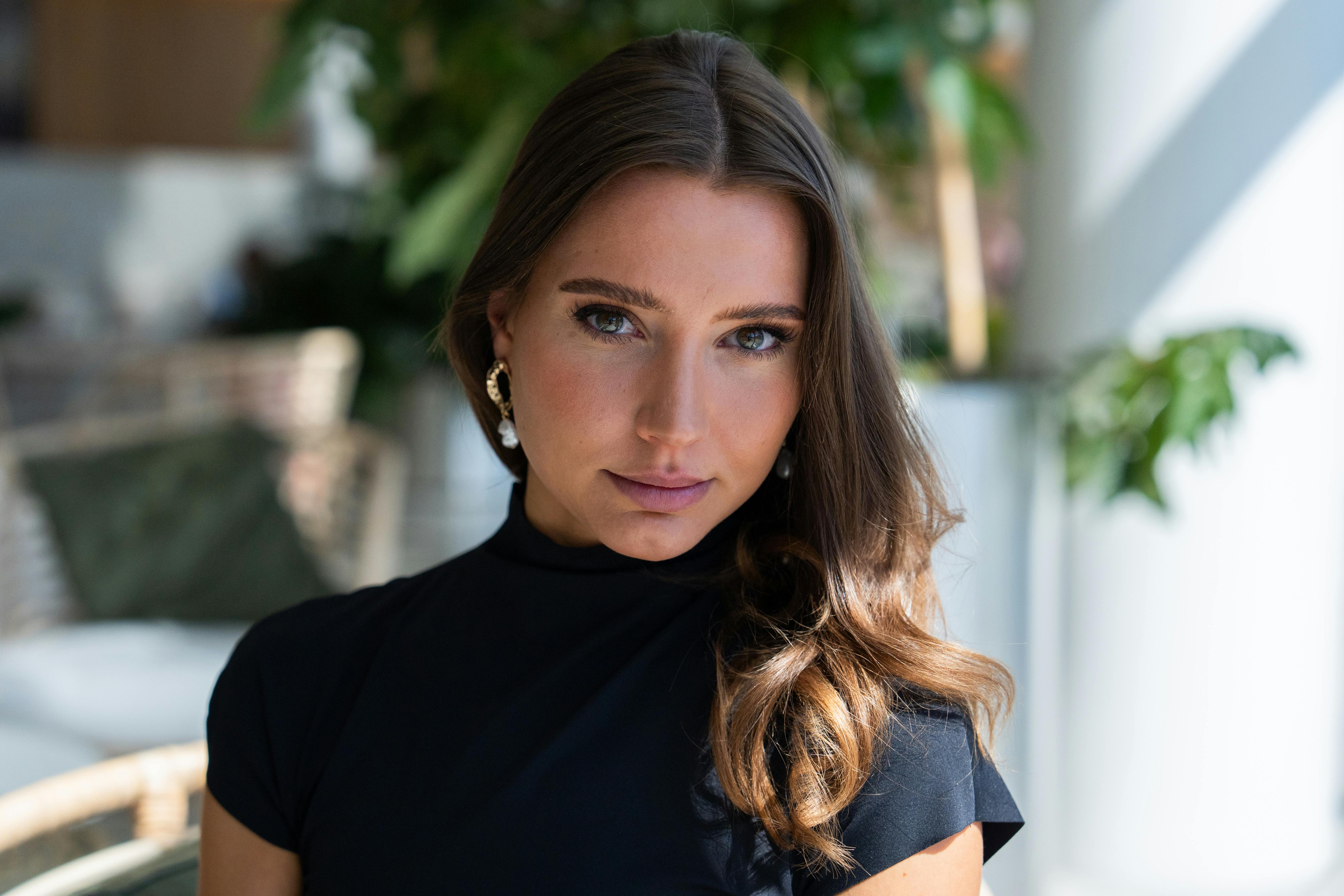 Lissa Paustian vil gerne understrege, at hun ikke - som hun ellers ser og hører flere steder - er den, der tager teten og beder mændene om at vælge mellem hende og Sofie i "Bachelorette".