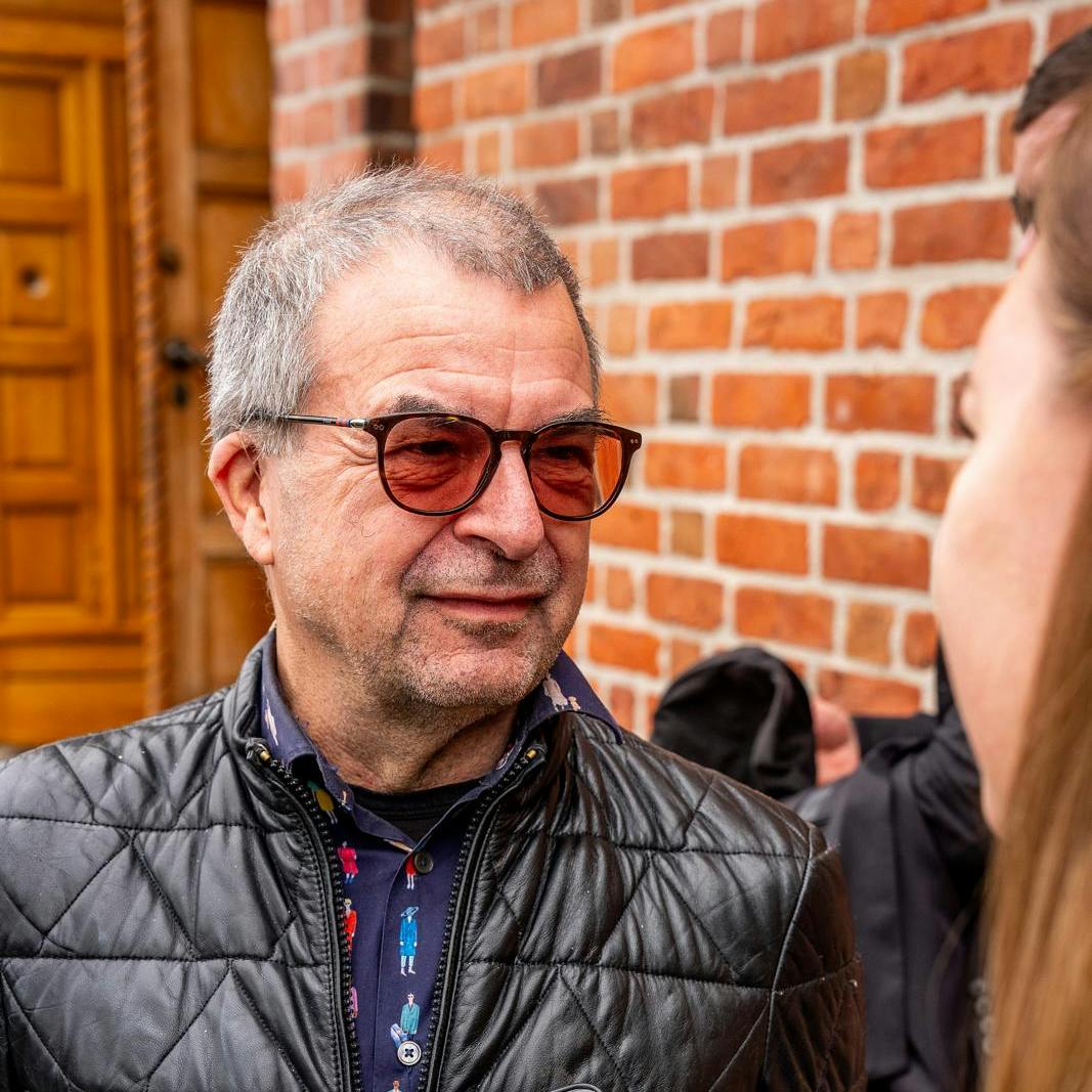 Regner Grasten er som talrige andre danskere chokeret over afsløringerne.