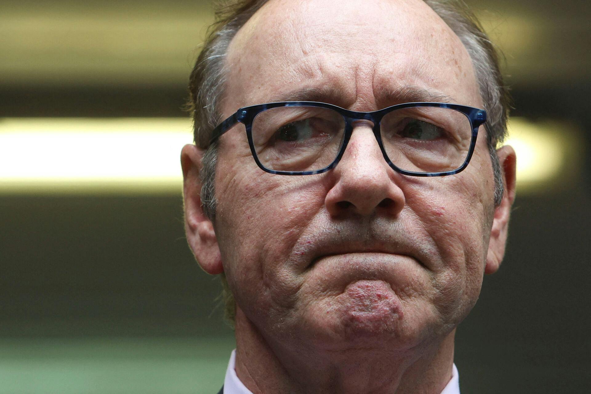 Den skandaleramte skuespiller Kevin Spacey har ikke længere et sted at bo.
