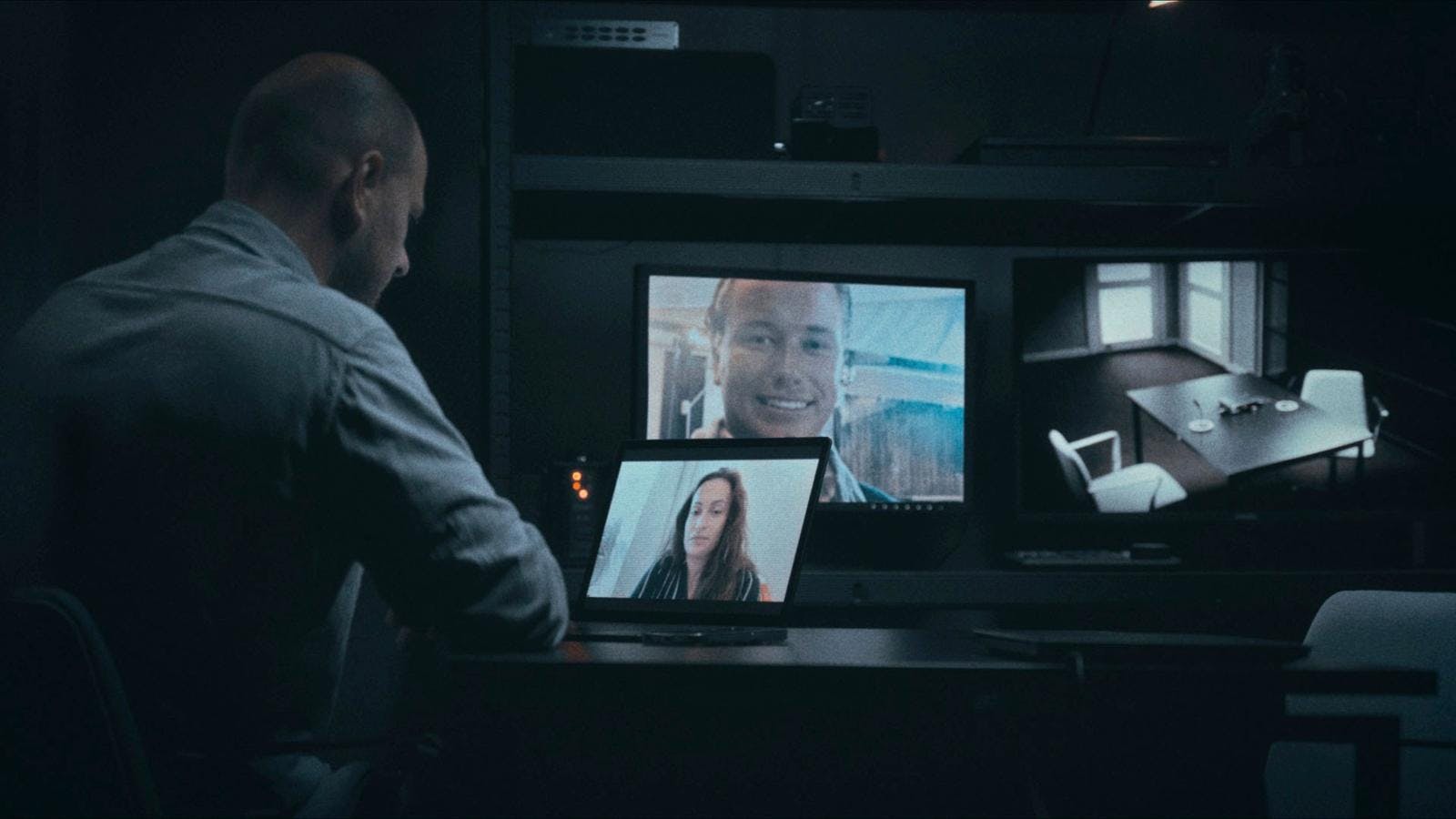 36-årige Amija Smajic har altid haft et godt øje til hårde mænd.