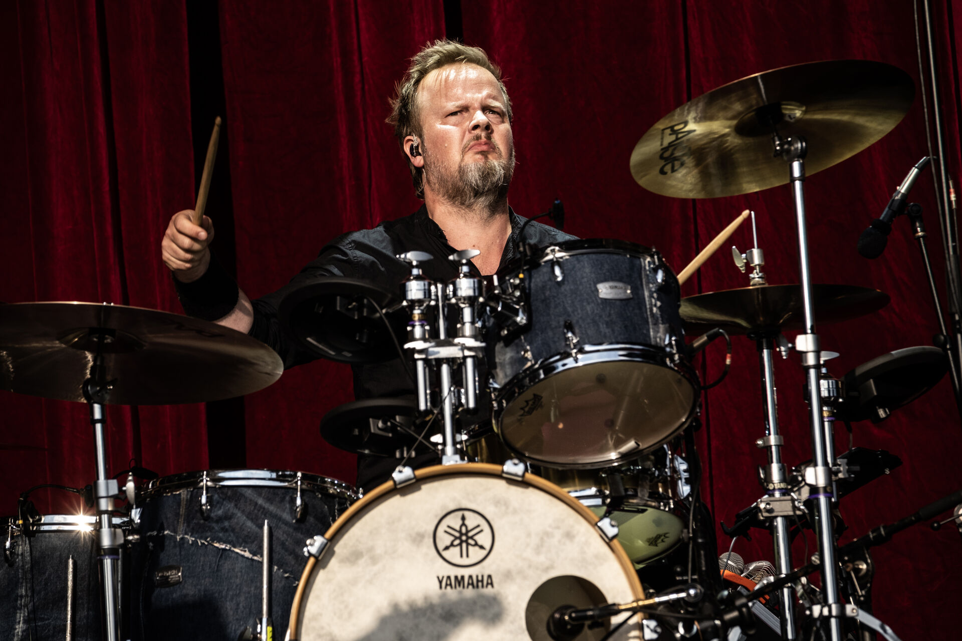 Anne Linnet, Sanne Salomonsen og Lis Sørensen havde Jon Grundtvig med bag trommerne på Heartland Festival.
