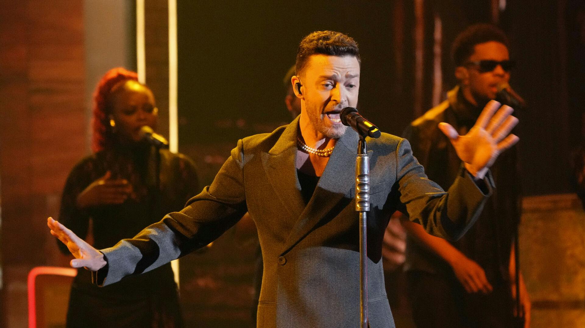 Man må ikke køre, mens man er påvirket. Nu skal Justin Timberlake i retten for lige netop dét.