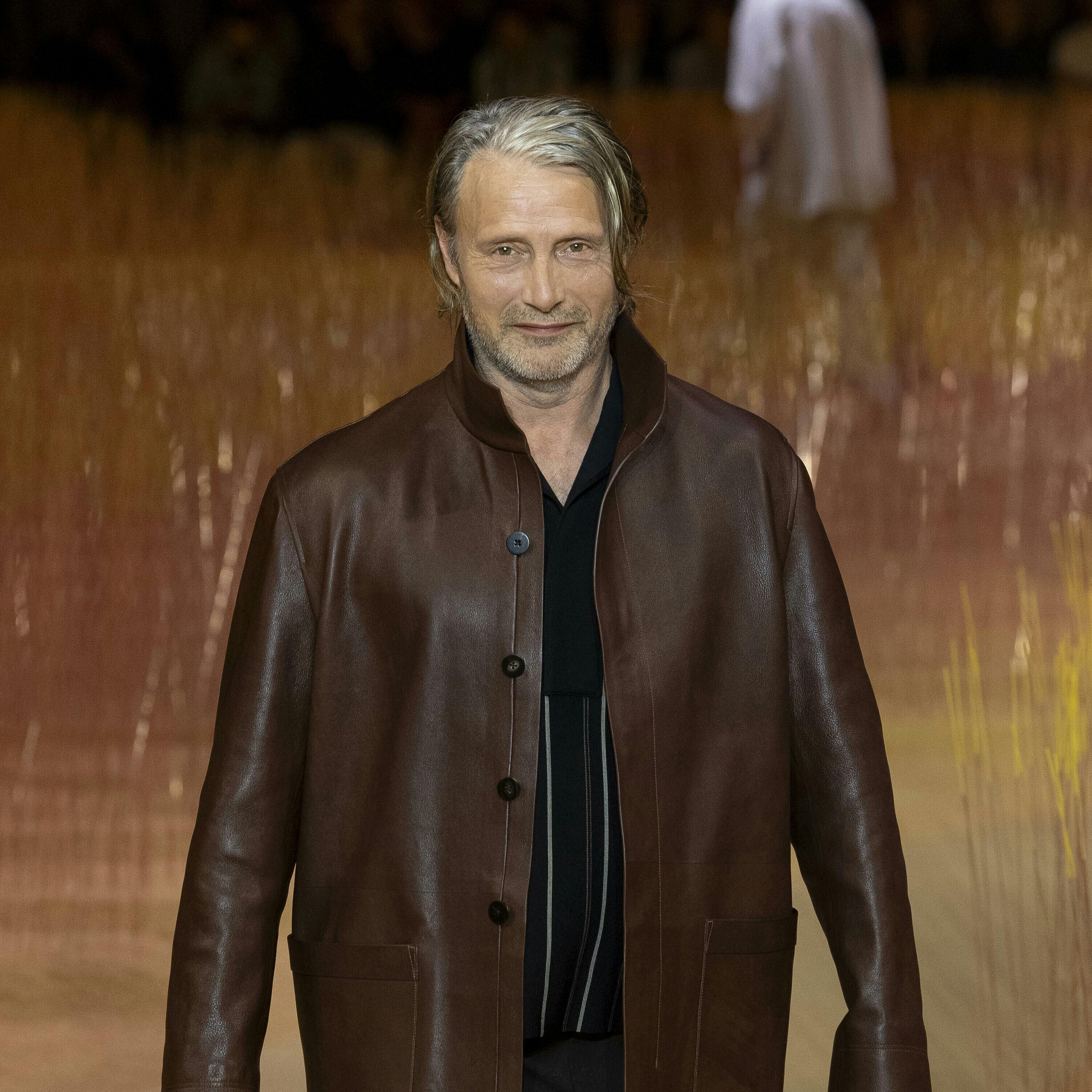 Mads Mikkelsen at ZEGNA Spring/Summer 2025 Runway during Milan Fashion Week Menswear on June 2024 - Milan, Italy 17/06/2024 Photo by: Ik Aldama/picture-alliance/dpa/AP Images