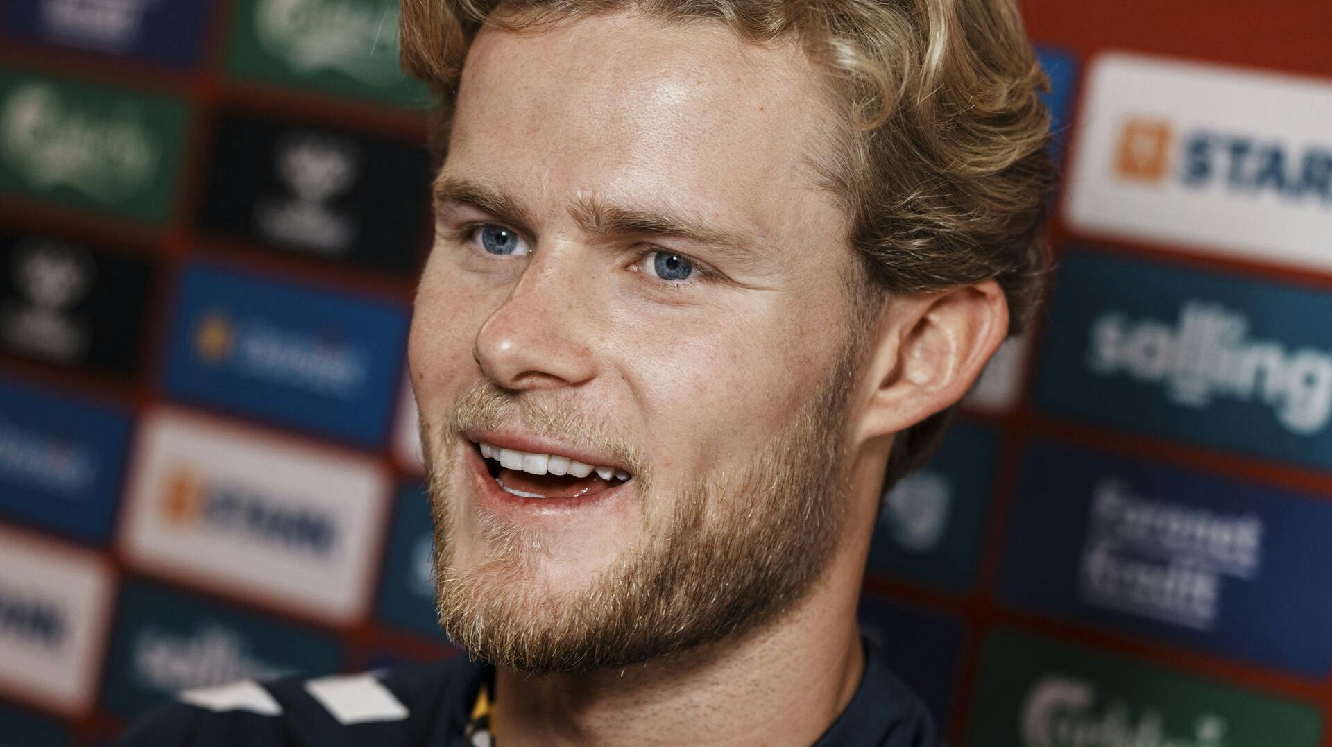 Morten Hjulmand har ekstra meget at smile over i disse dage - nemlig både EM og sin nye status som ægtemand.