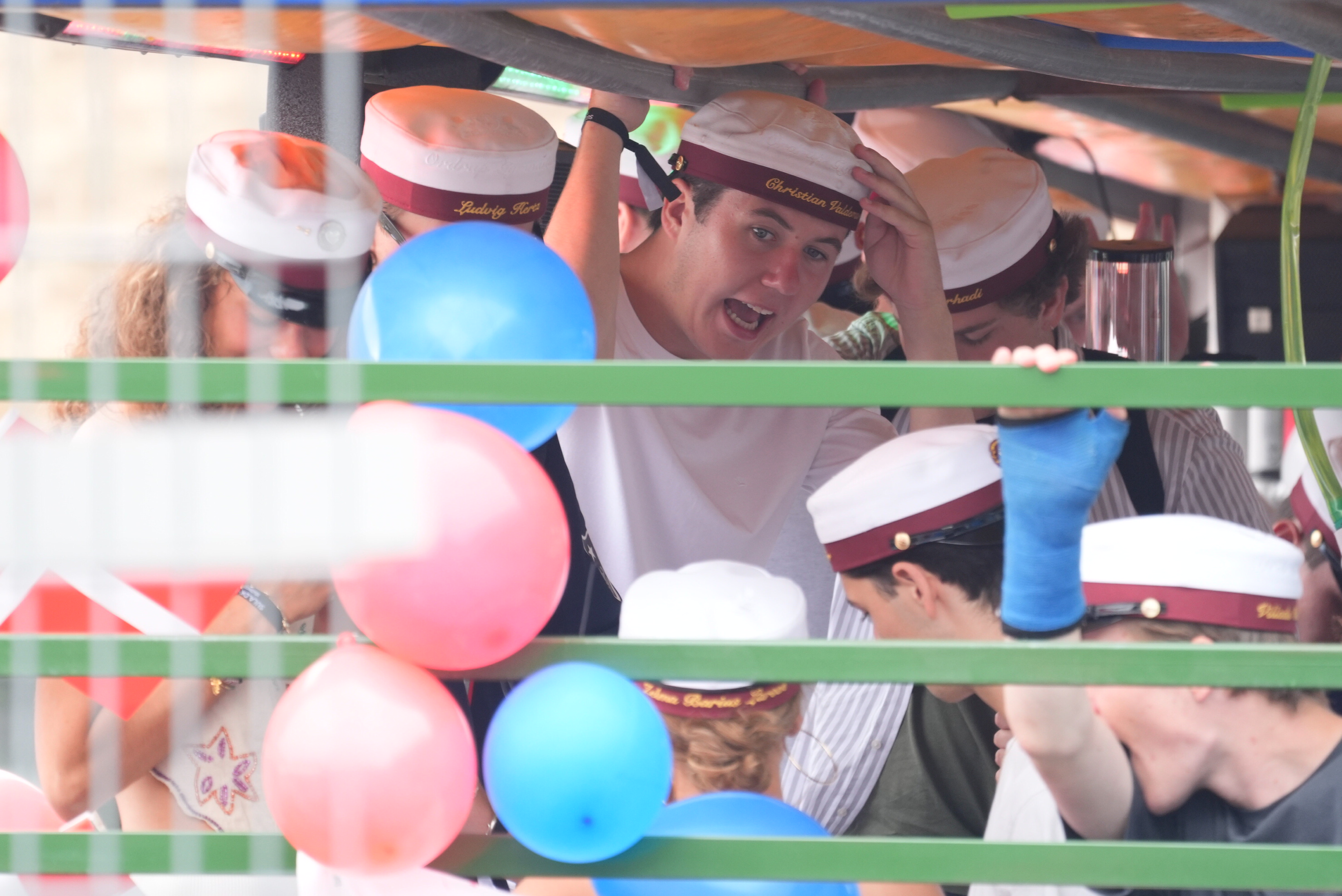 Kronprins Christian på vogntur