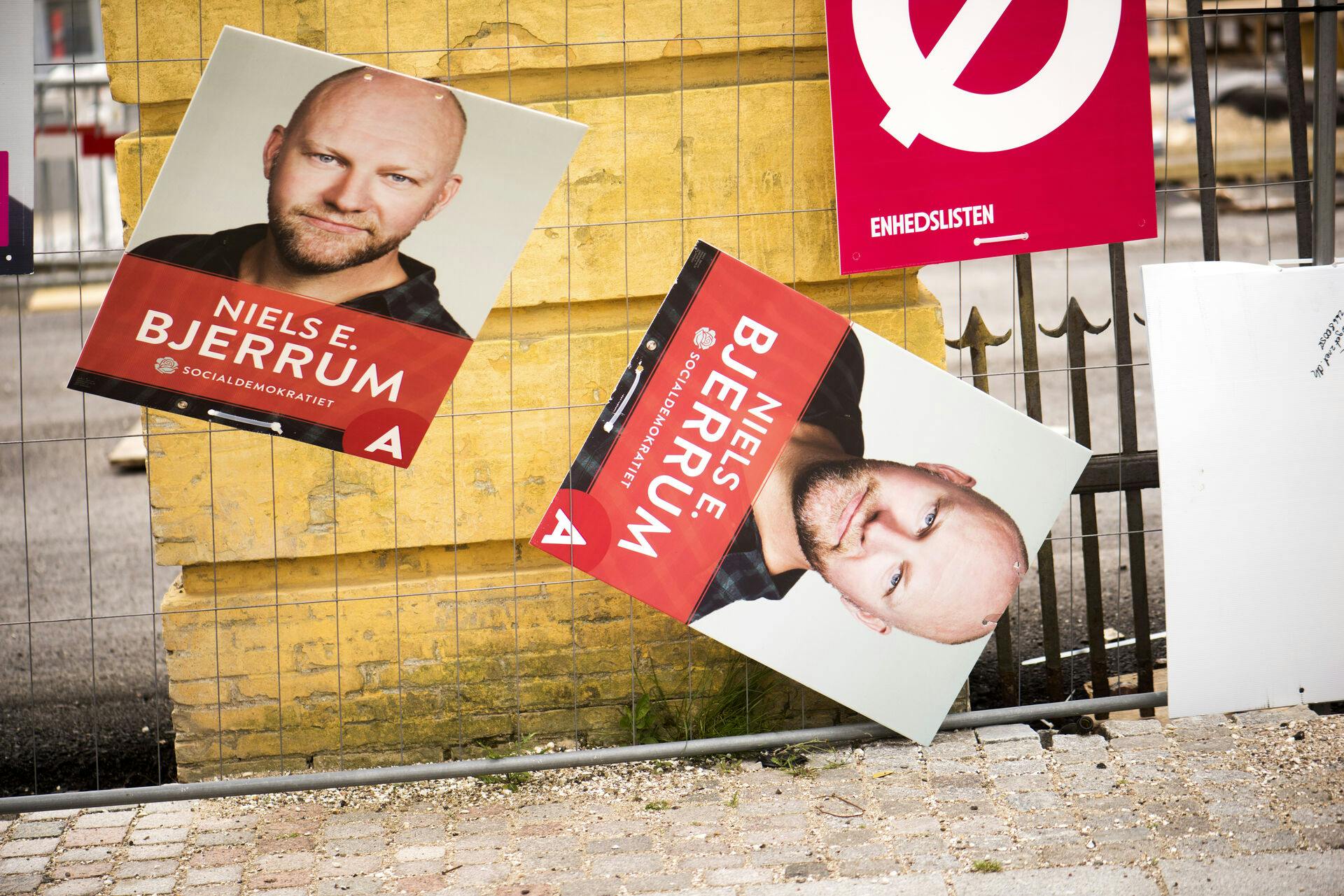 Valgplakat for Niels E. Bjerrum fra Socialdemokratiet i København under Europaparlamentsvalget og Folketingsvalget, søndag den 12. maj 2019.