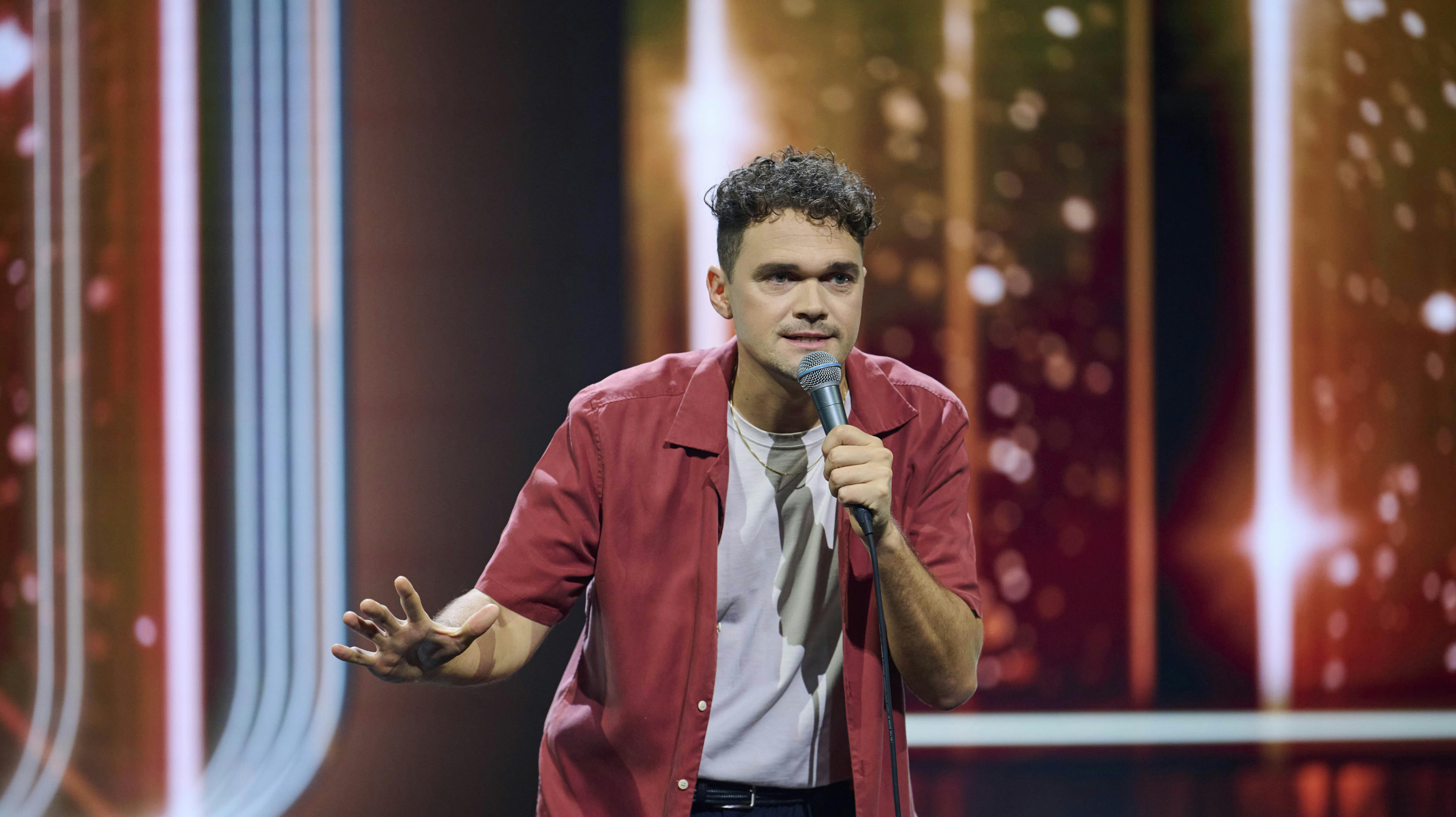 Ruben Søltoft optrådte i december til DR's "Året der gik"-show. Det skete cirka ni måneder efter, komikeren havde fortalt sine følgere, at han var tilbage efter en pause på to år med stress.