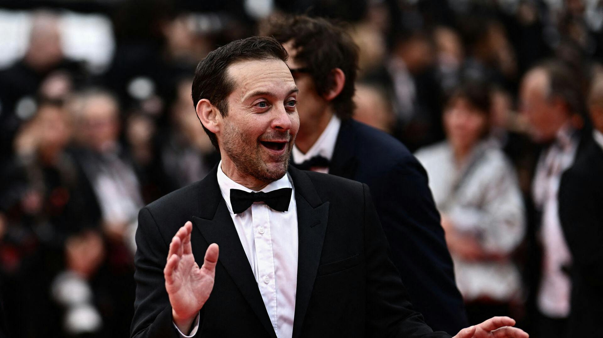 Tobey Maguire blev i weekenden spottet med en ung kvinde.