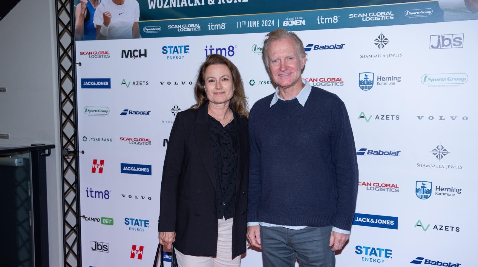 Ulrich Thomsen er gift med svenske Cathrine Ekehed.