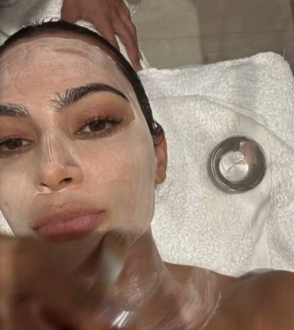 Kim Kardashian har forsøgt sig med den Jennifer Aniston-godkendte sædbehandling.