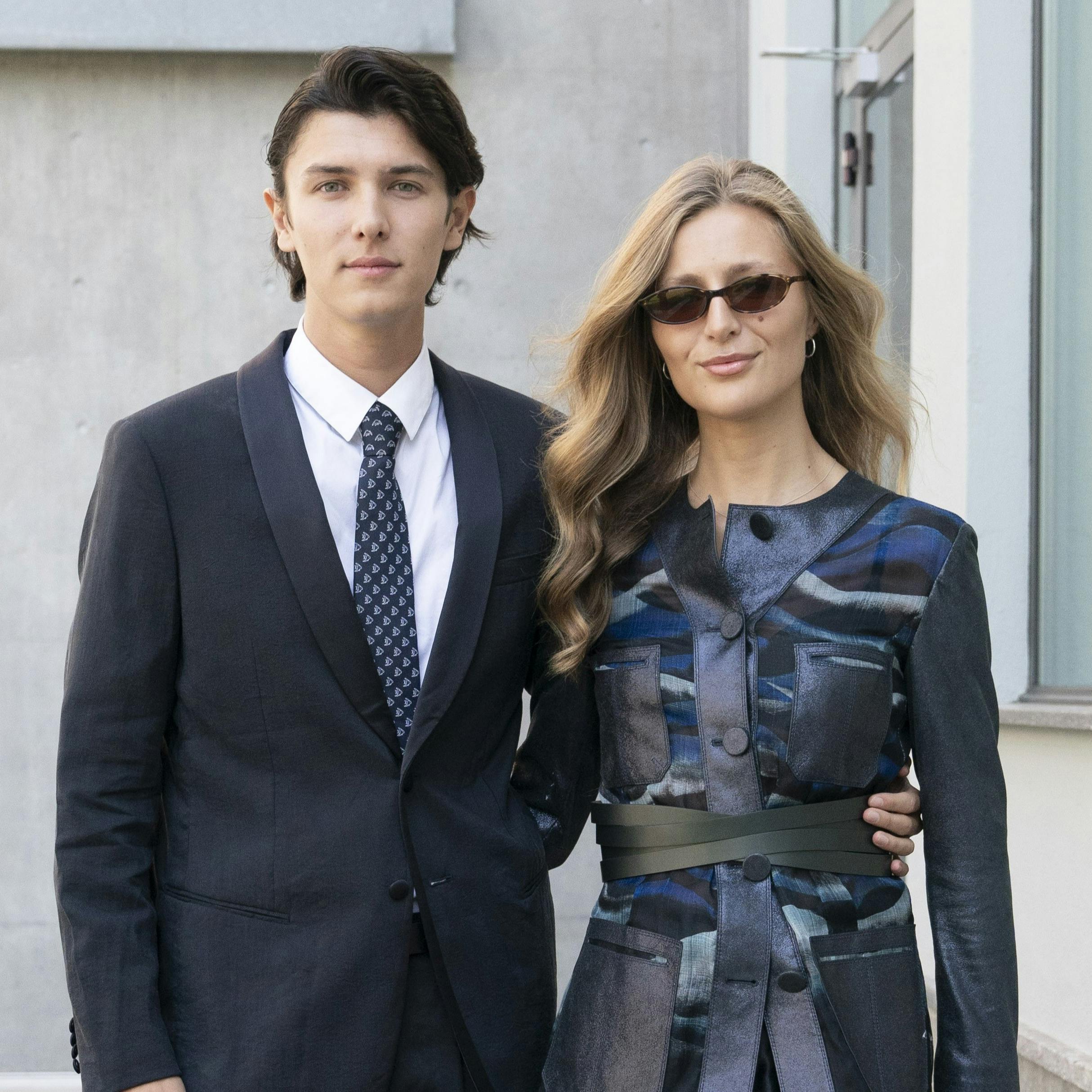 Grev Nikolai og Benedikte Thoustrup nyder igen en sommer på dronning Margrethes slot i Sydfrankrig.