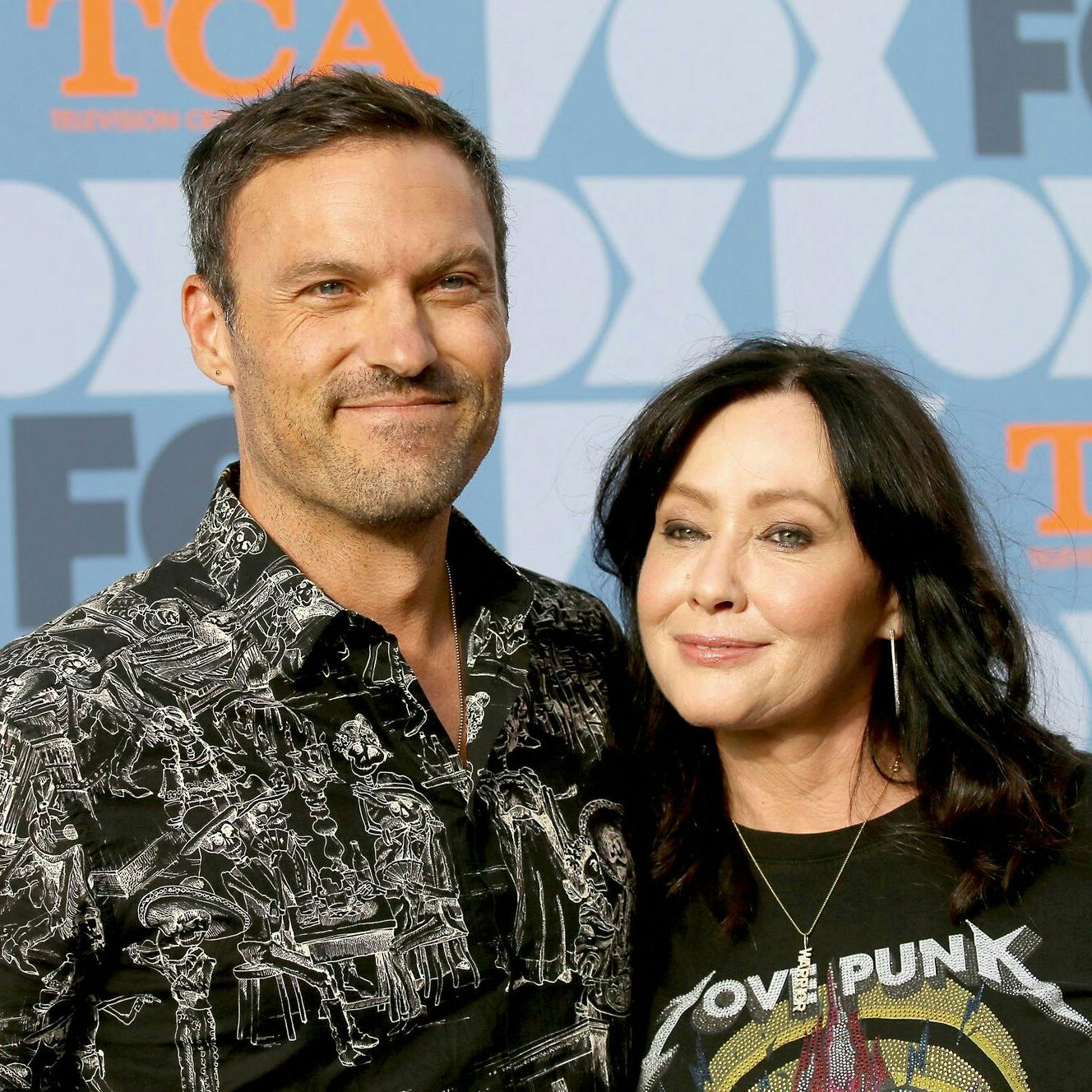 Shannen Doherty blev herhjemme kendt fra sin rolle i "Beverly Hills: 90210", hvor hun havde rollen som Brenda Walsh. Her ses hun sammen med Brian Austin Green, der spillede David Silver i kultserien.
