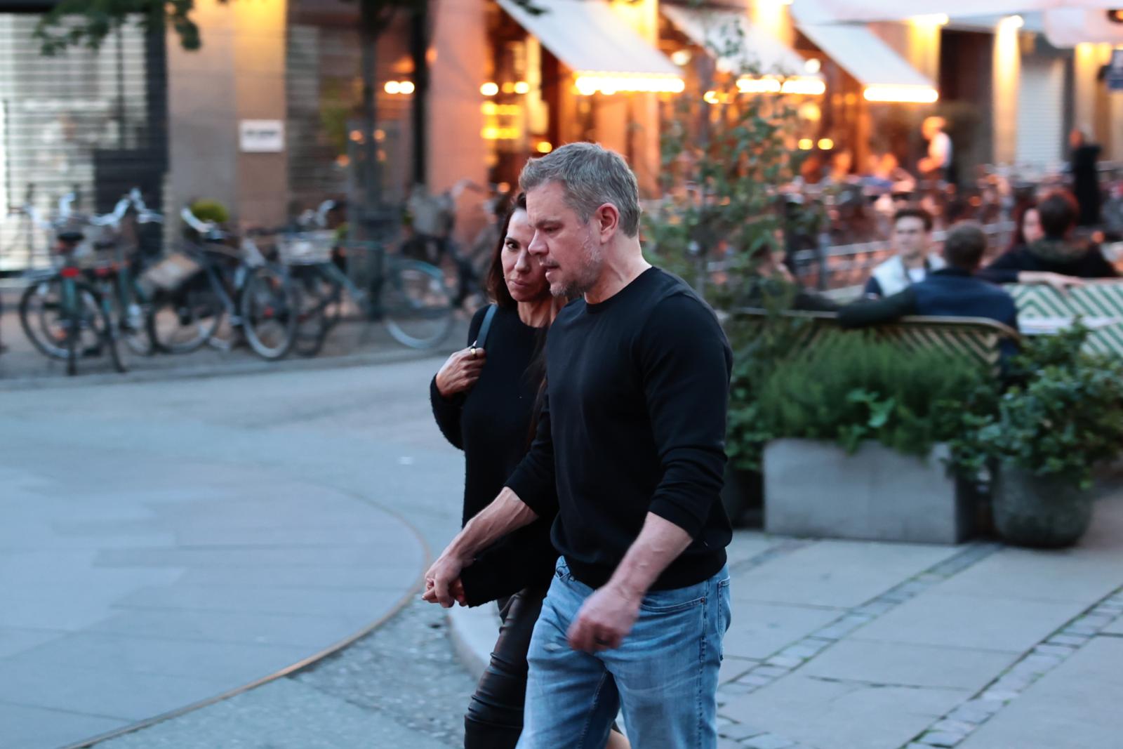 Matt Damon og Luciana Barroso spiser ude i København 16. juli 2024