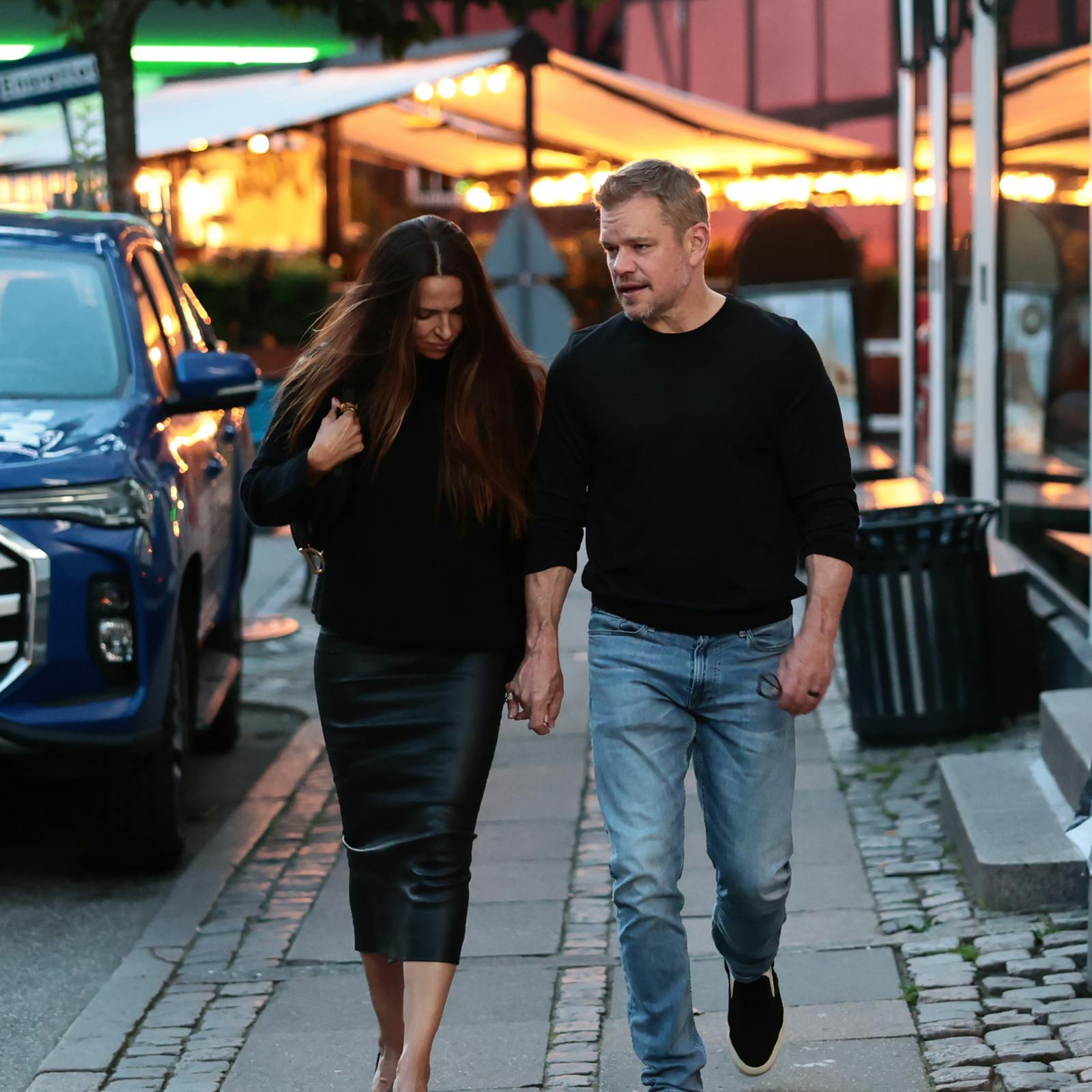 Matt Damon og Luciana Barroso nød København tirsdag aften uden børnene.