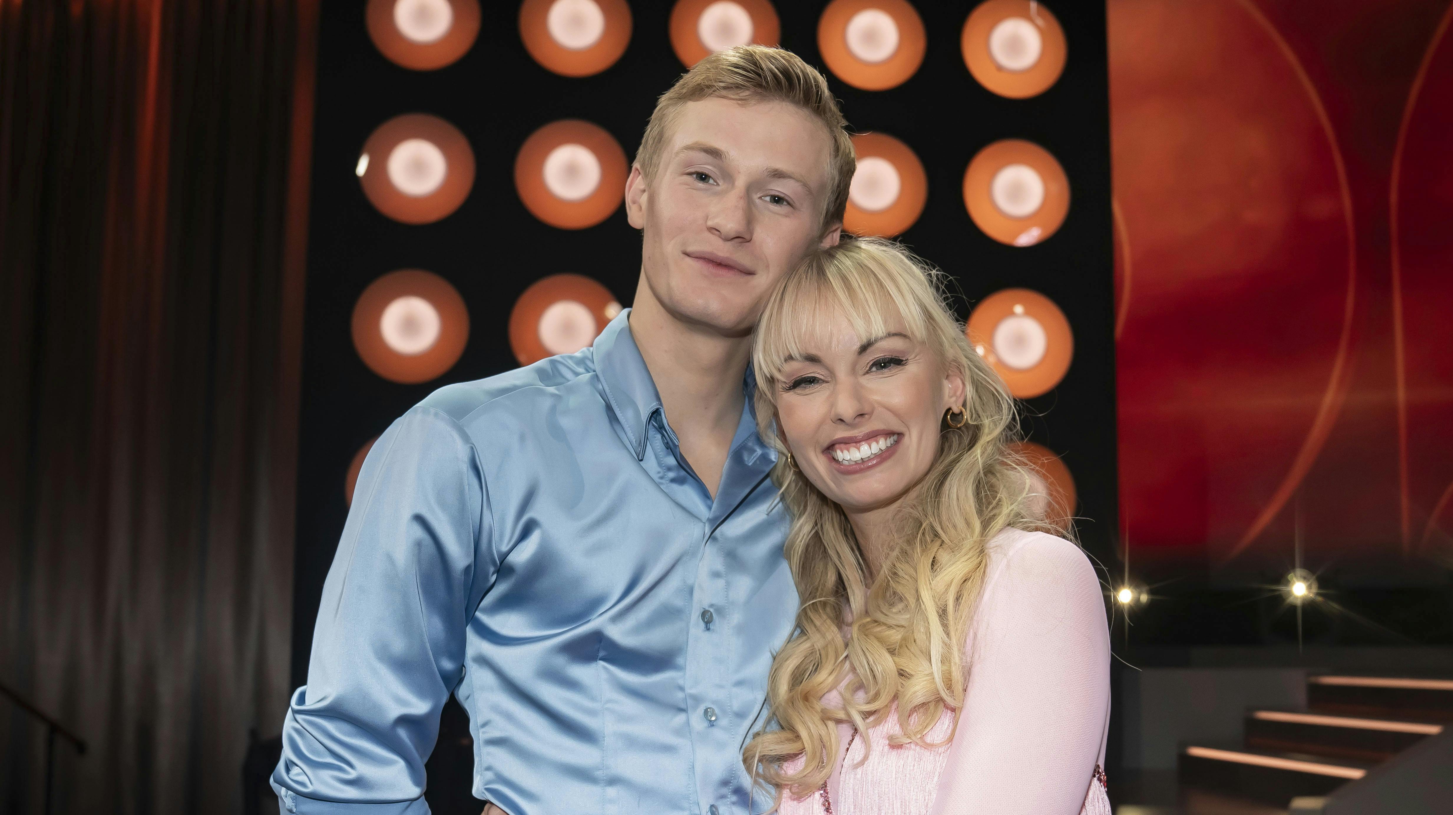 OPGAVE: Vild med dans prg.6Fredrik Trudslev og Jenna Bagge + ALBERT ROSINSTED: VermundsgadeJOURNALIST: Laura Dalgård Hansen, Nicklas LagerstorfFOTOGRAF: Hanne JuulDATO: 20231027