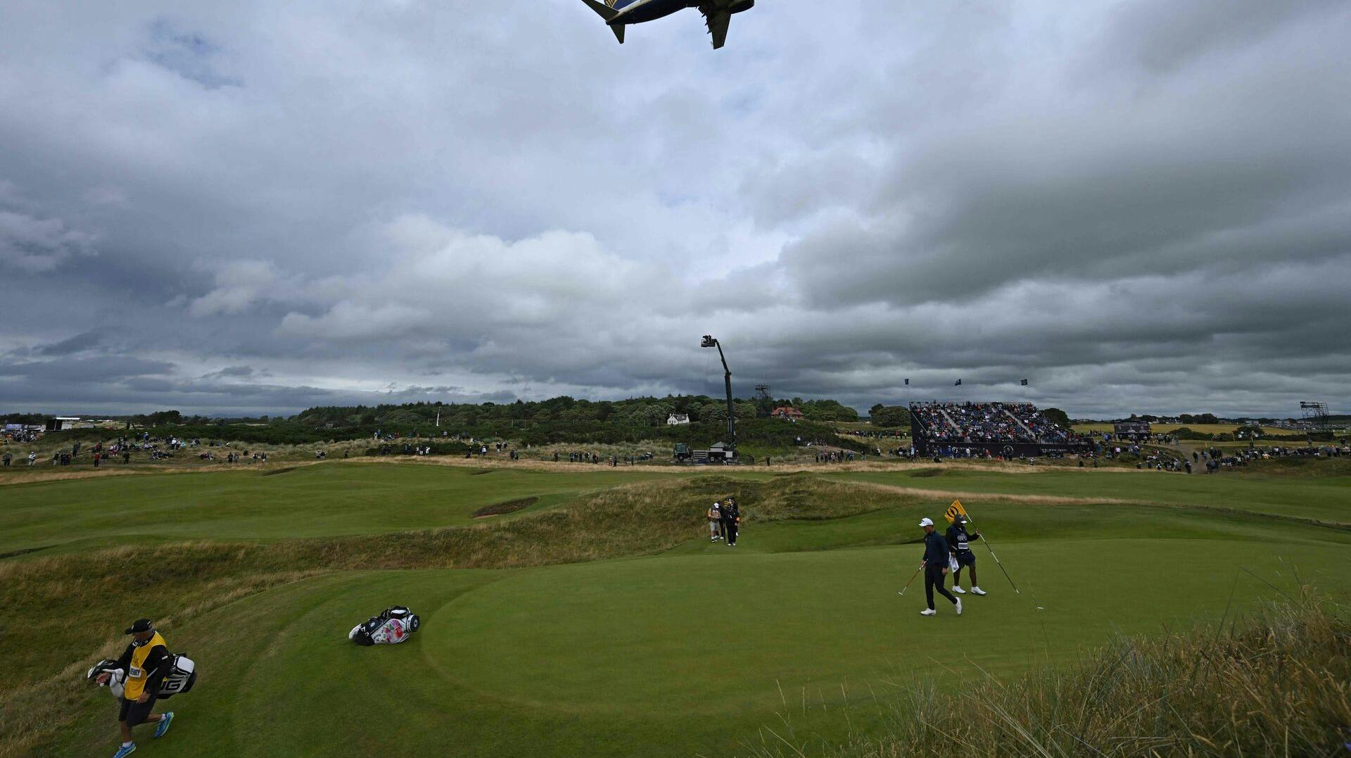 Uanset om du skal spille golf eller bare ligge på stranden, så forventer Ryanair billigere billetter den kommende tid.