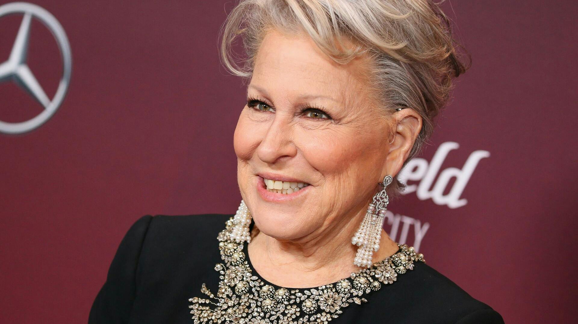 Til december har Bette Midler været gift i 40 år.