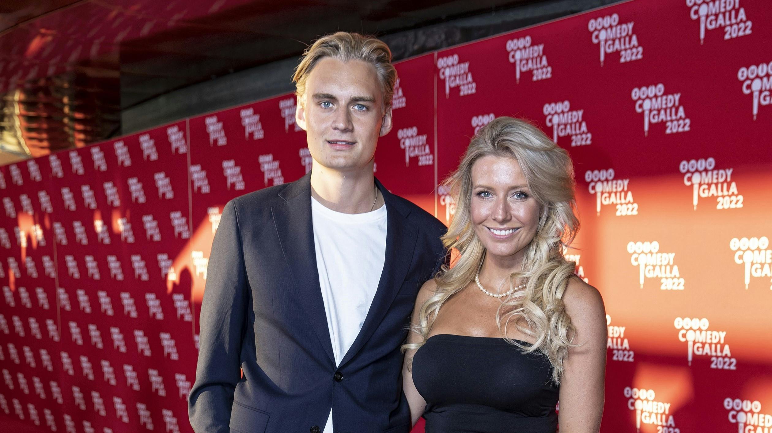 I det nyeste afsnit af podcasten MonDay Bliss fortæller Carla Mickelborg, at hun stadig er hårdt ramt efter bruddet med Carl. Heldigvis græder hun dog ikke 20 gange om dagen, men derimod blot et par gange.