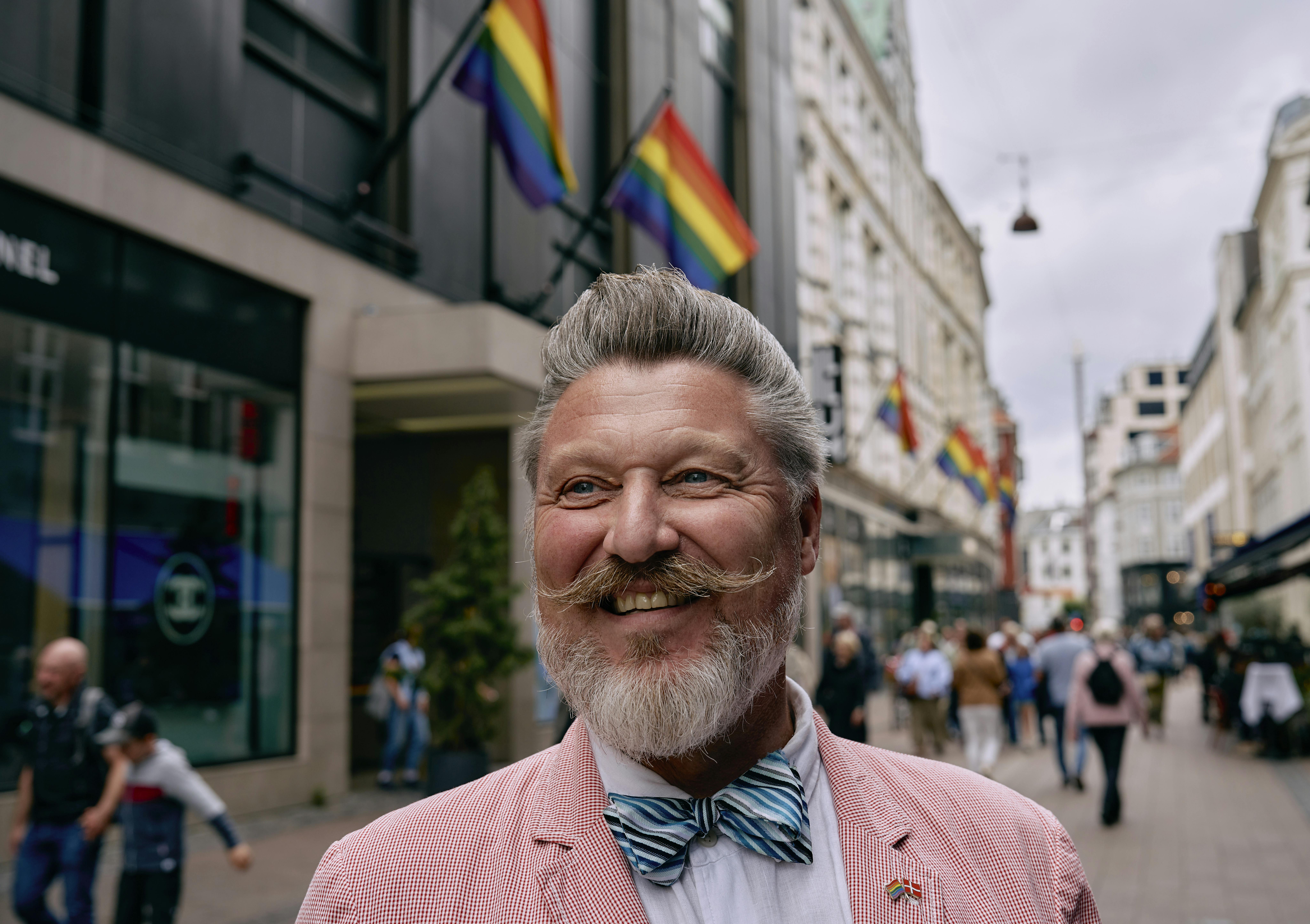 Lars Henriksen måtte træde tilbage som forperson for Copenhagen Pride, som konsekvens af alt tumulten omkring sponsorflugten.