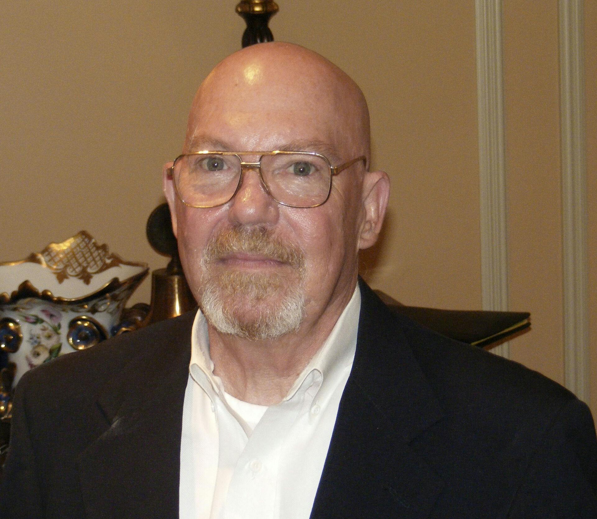 William Calley i 2009.