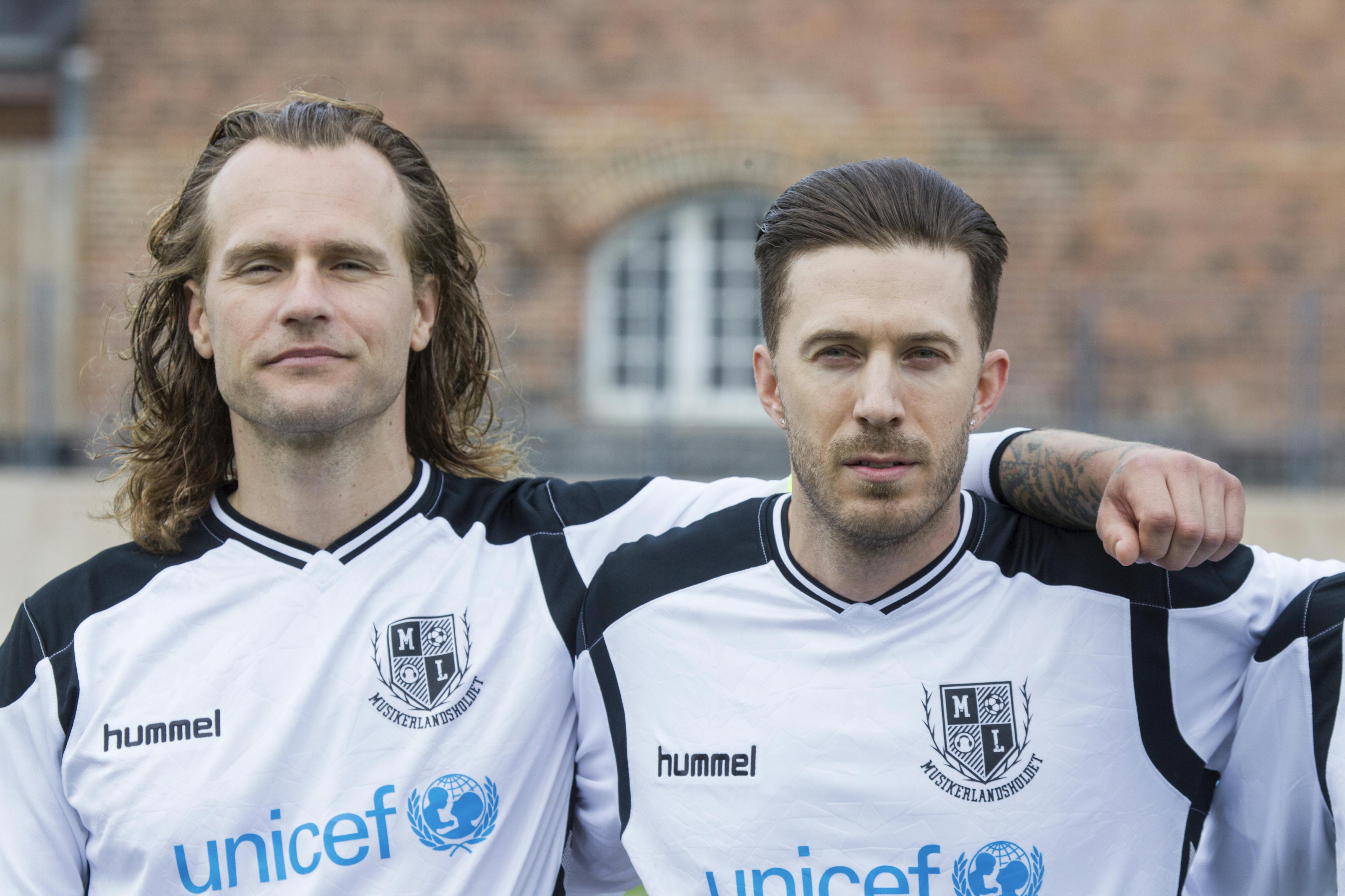 Nik & Jay er muligvis mere optagede af stil end sport, men derfor kan man jo godt sige ja til en tur til Paris.