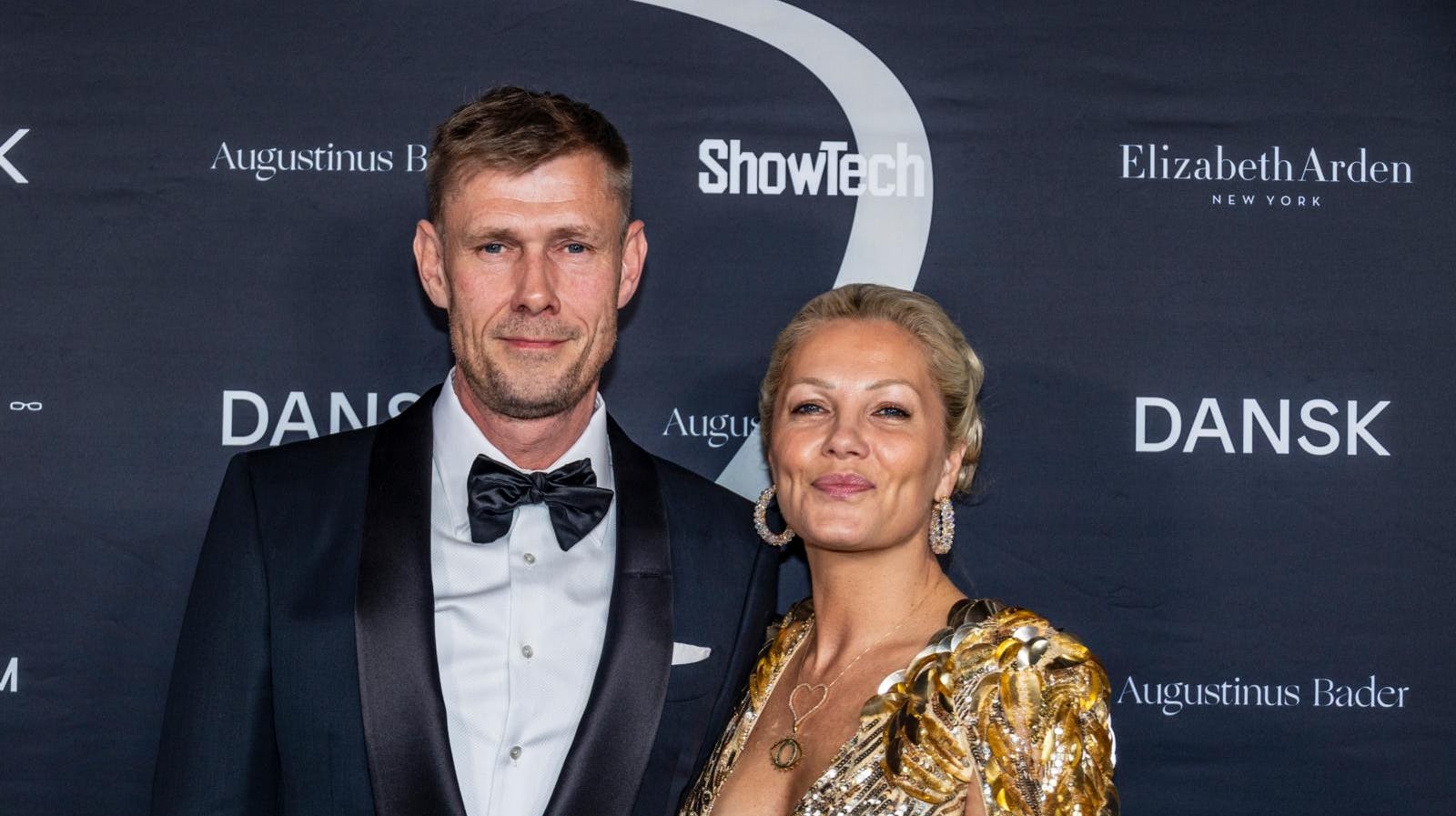 Henrik Lind, 49, har friet til Julie Elisabeth Schulin. Tidligere har han dannet par med Caroline Fleming, 48.