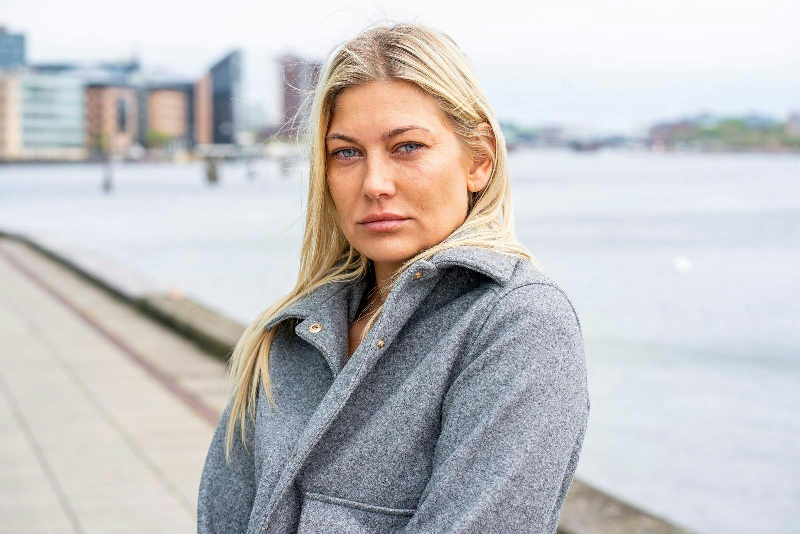 Pernille Nygaard har taget sig en fornem universitetsuddannelse, men kan ikke bruge den, mener hun.