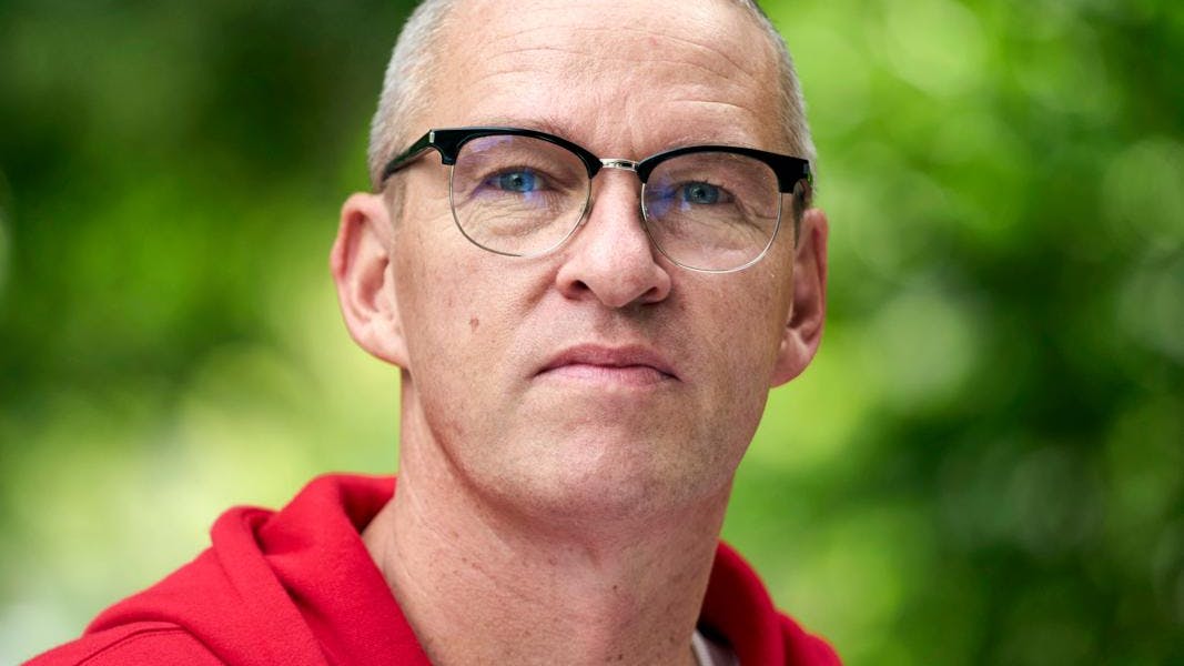 52-årige Jan Elhøj kan kalde sigsommerhusejer.