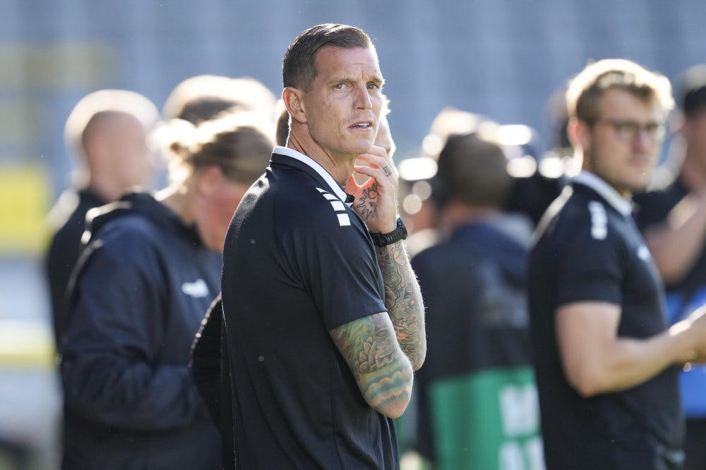 Daniel Agger var cheftræner for HB Køge i perioden 2021-2023.