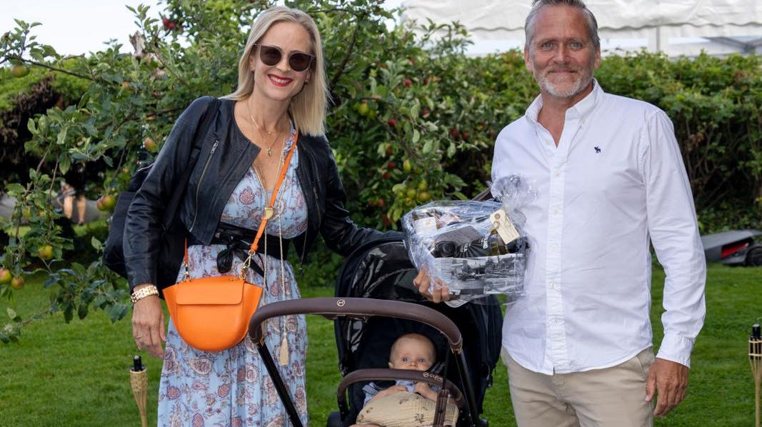 Den lille Samsø-familie skal snart finde sig et nyt sted at bo. Billedet her er taget i 2021 - så lille Leo er siden blevet større og ifølge Anders Samuelsens Instagram-profil også markant mere livlig.