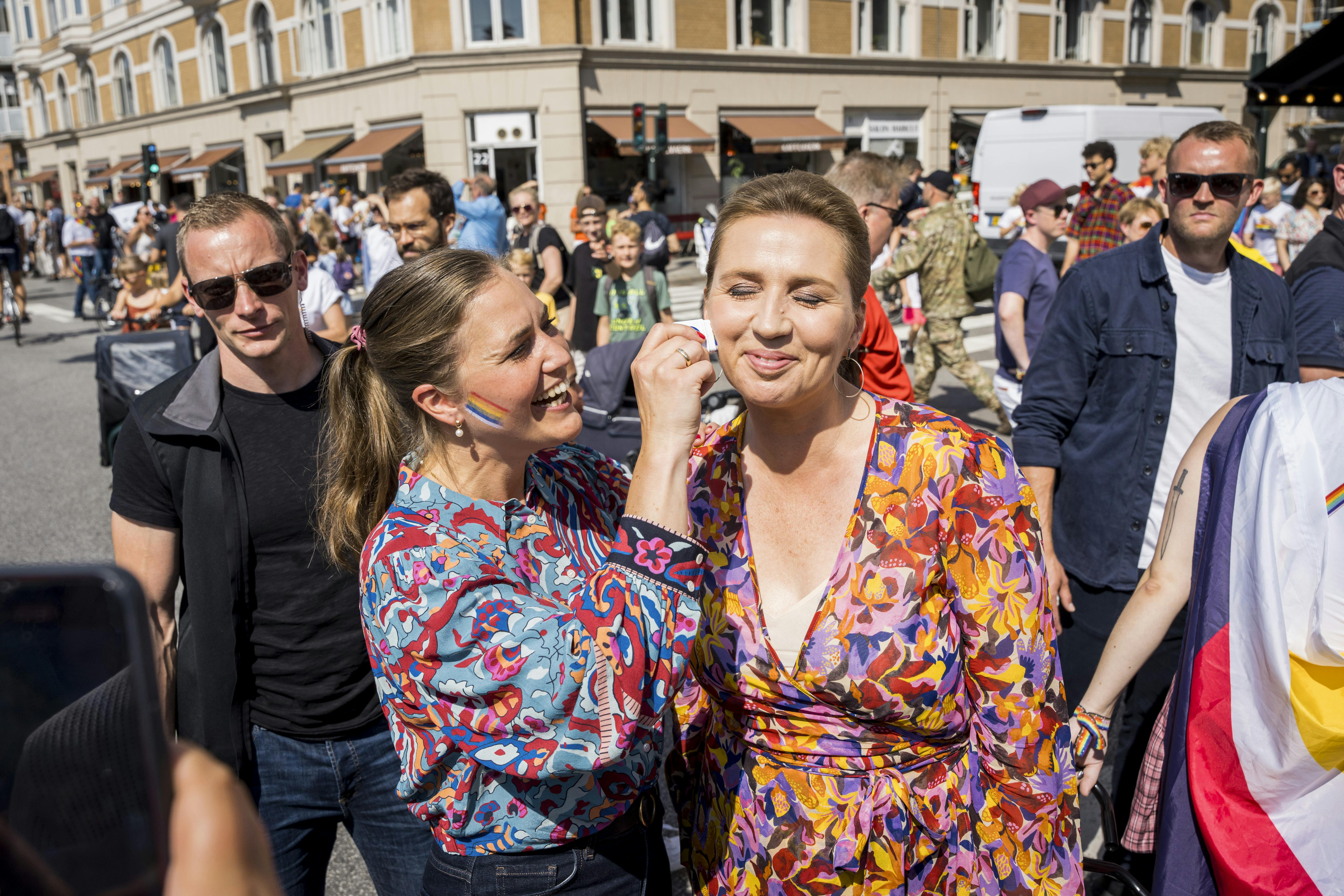 I 2023 var Marie Bjerre med, da Pride-paraden gik gennem København. I år hverken skal eller vil hun med. 