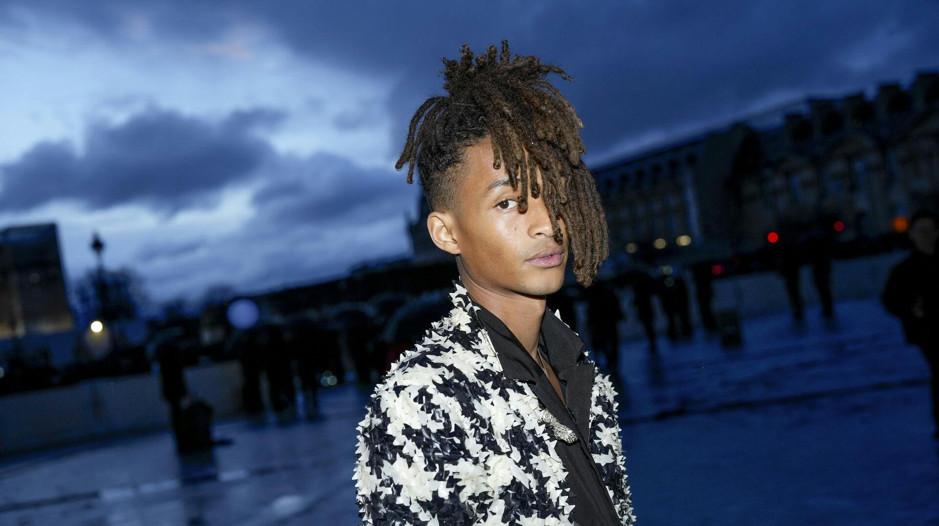 Jaden Smith lader til at have byttet kæresten ud med en ny model.