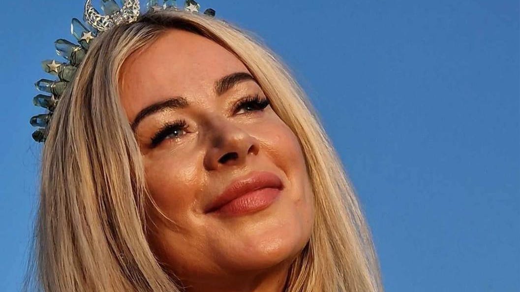 Anamariia Joulié har aflyst sit bryllup - i stedet er hun blevet viet med sig selv.