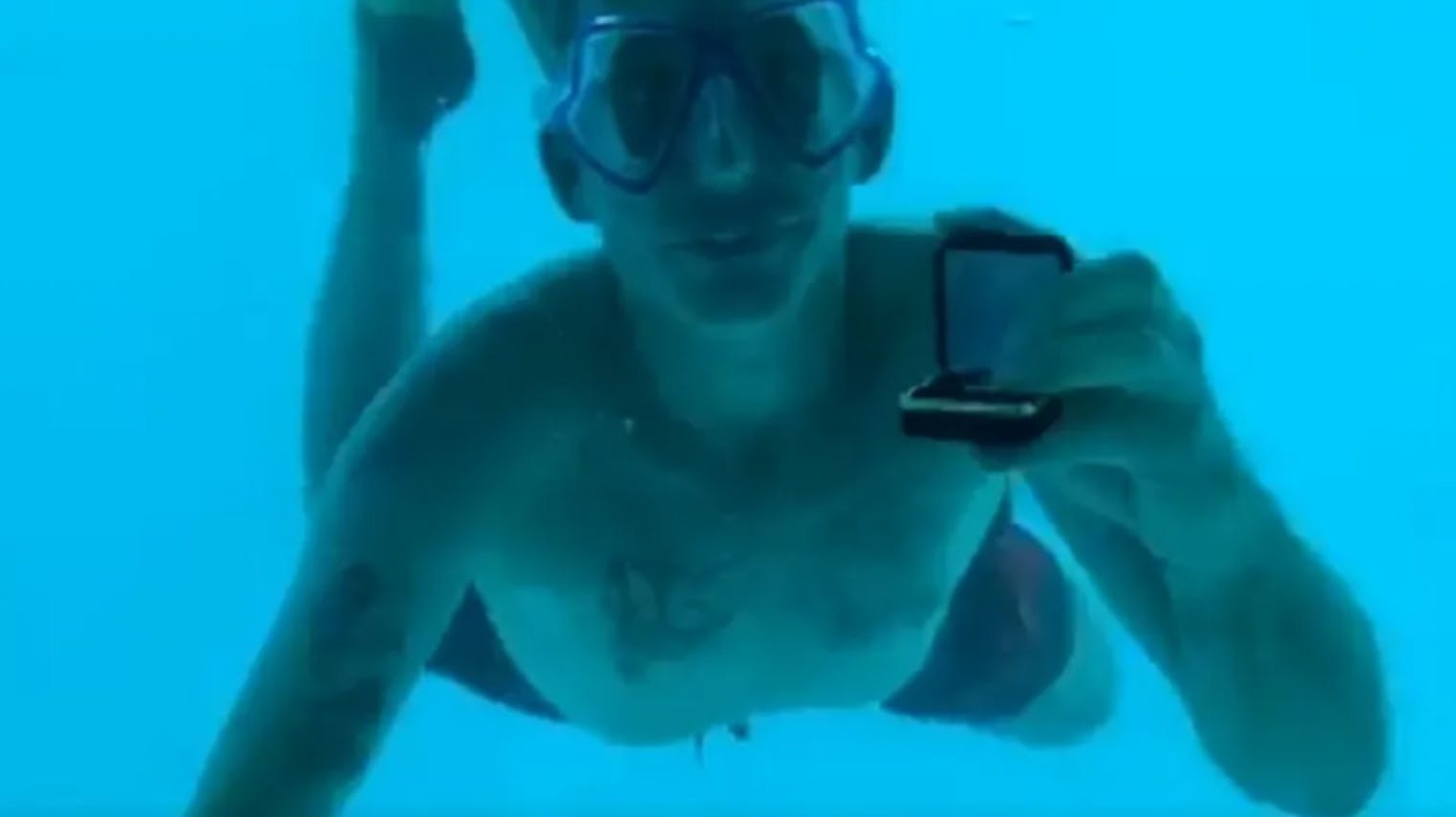 Steven Weber druknede på tragisk vis, da han ville fri til sin kæreste.