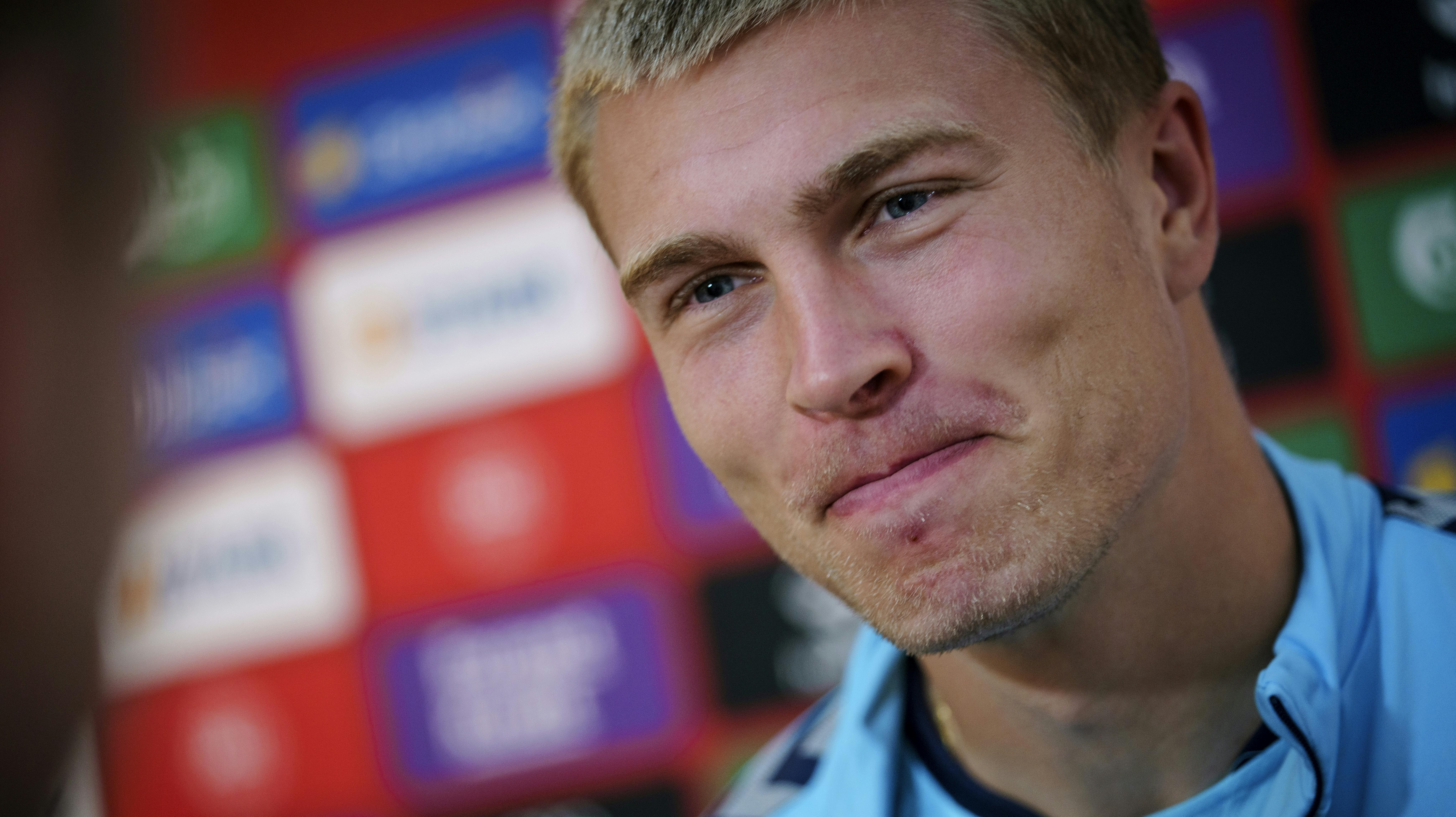 Den danske landsholdsstjerne har god grund til at smile.