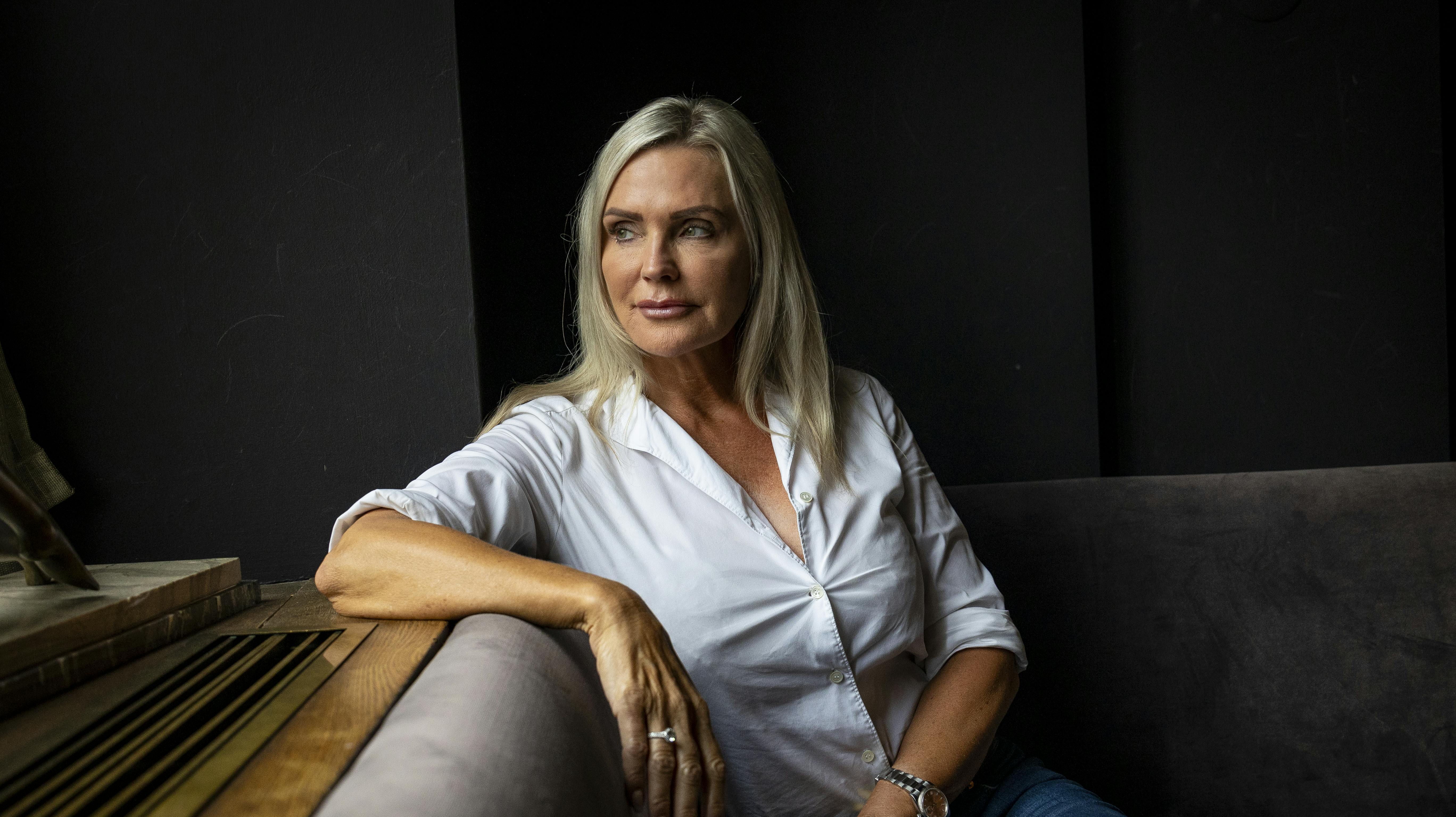 Det er ikke kun Janni Ree, der er blevet smidt ud af Karsten.