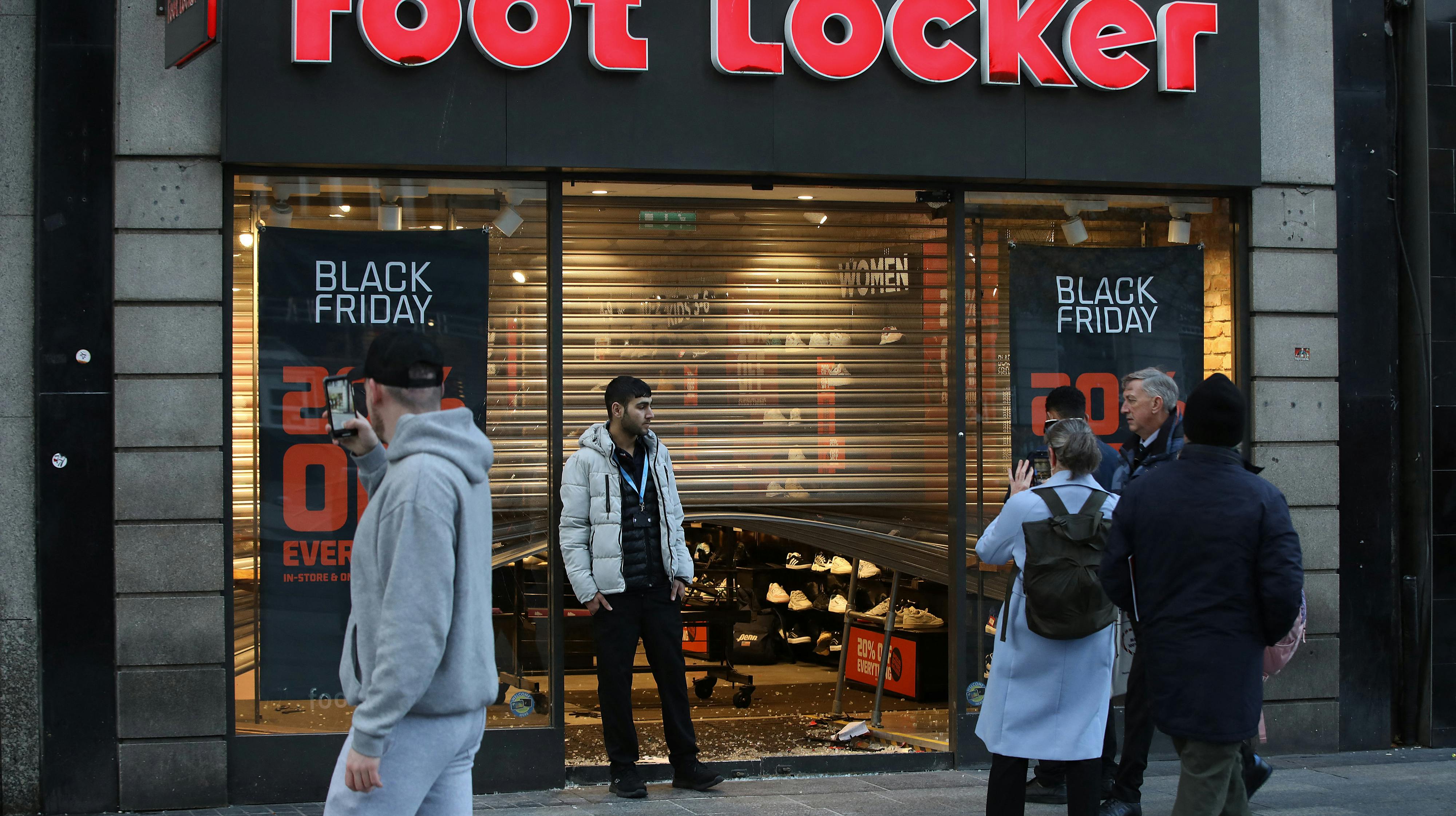 Foot locker