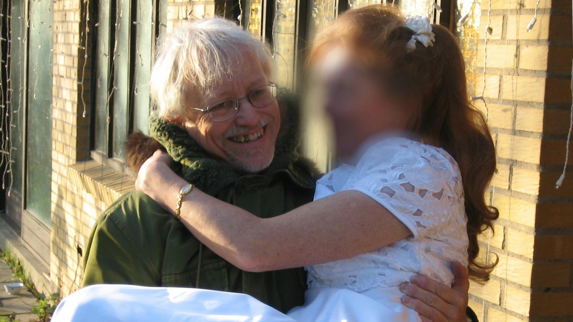 https://imgix.seoghoer.dk/2024-08-29/CLAUS-BAER-LISBETH-til-forsiden.jpg