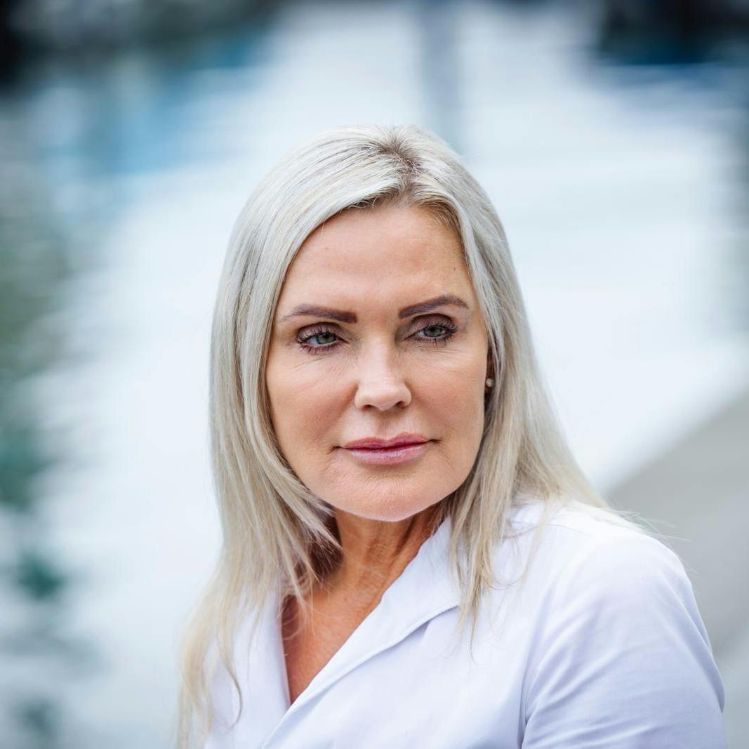 Janni Ree vil altid elske Karsten, fortæller hun nu.