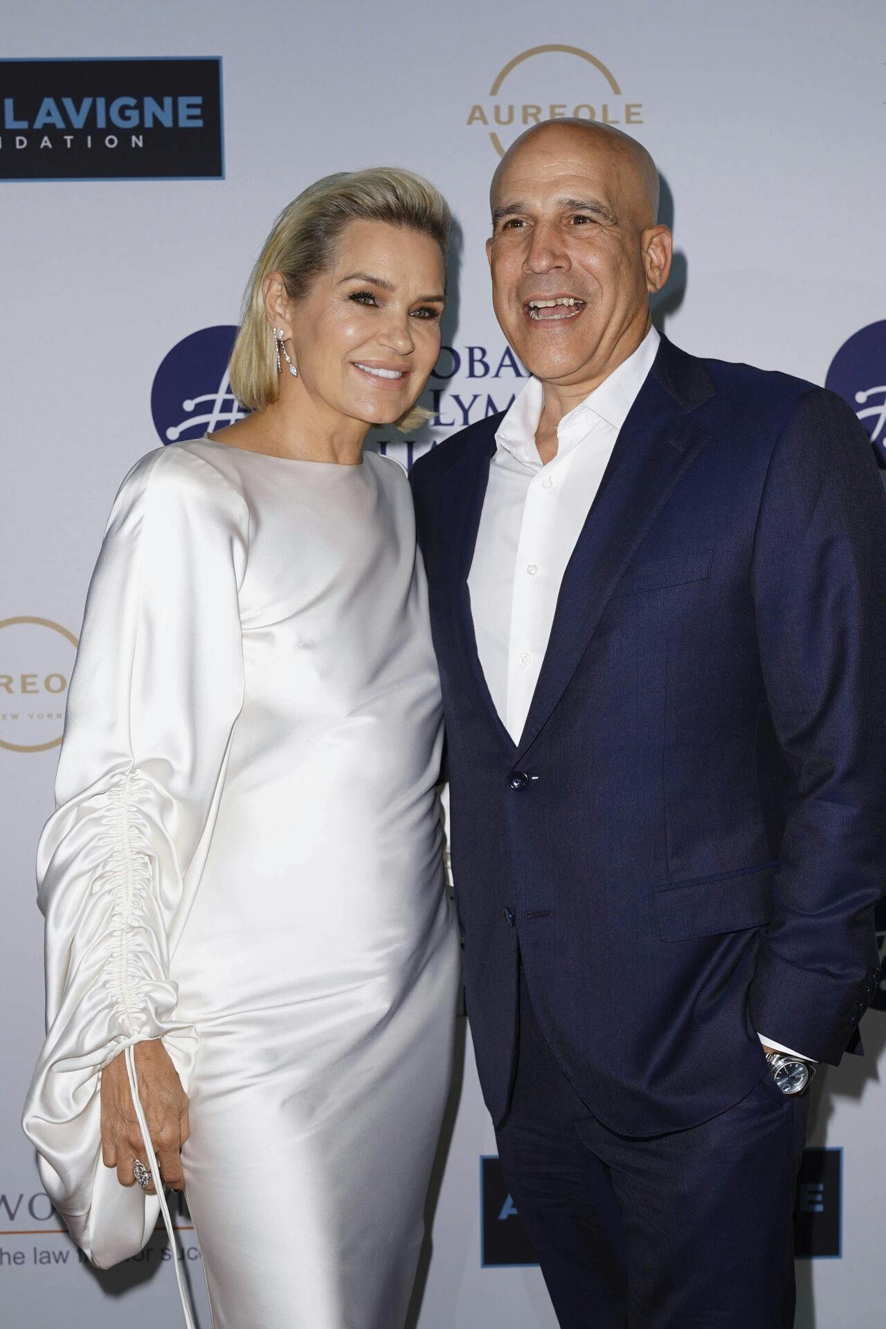 Photo by: John Nacion/STAR MAX/IPx 2019 10/10/19 Yolanda Hadid and Joseph Jingoli at Global Lyme Alliance's 5th Annual New York City Gala.