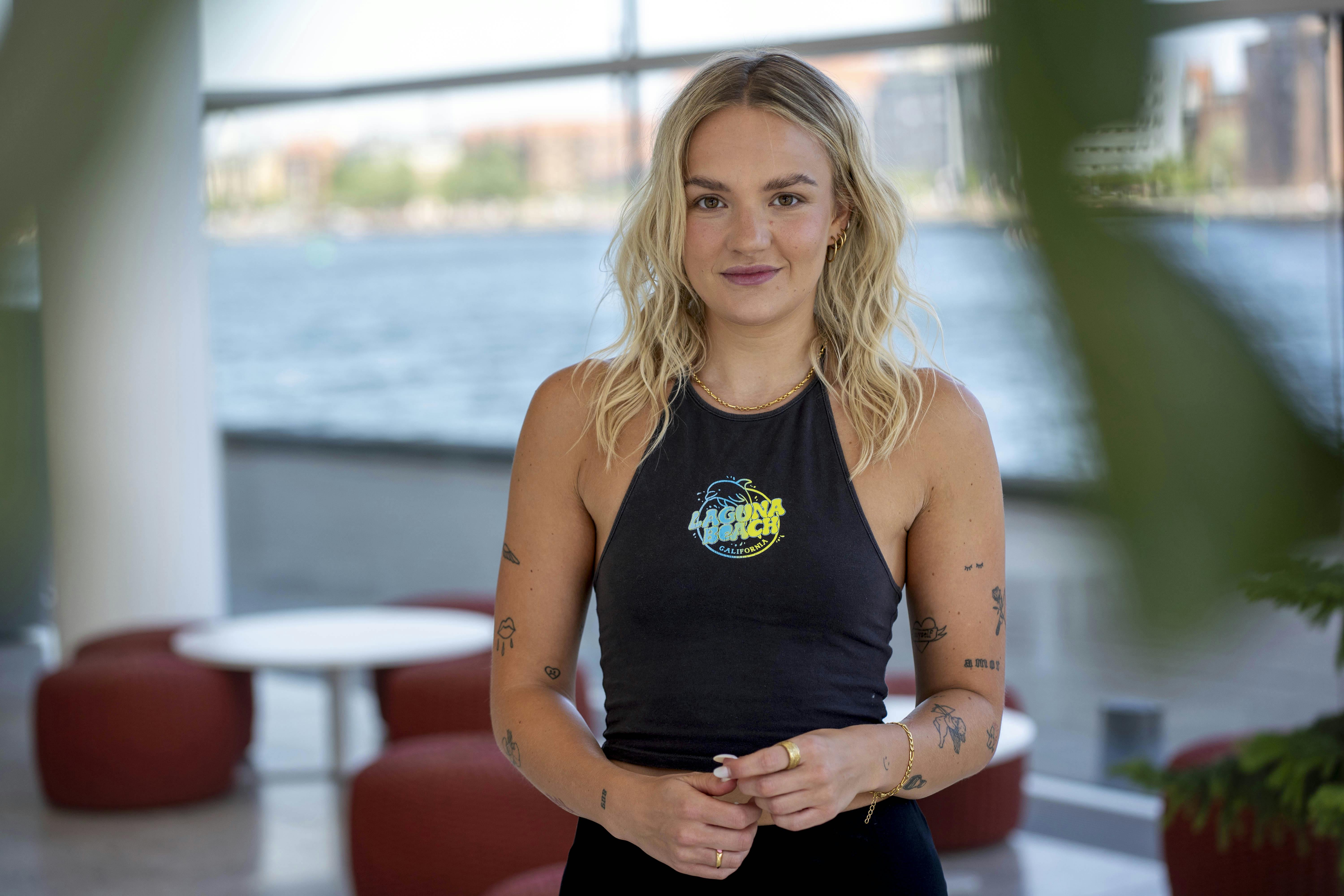 Nadja Hansen fortæller på Instagram, at hun i sidste uge mistede sin bedste ven. "Paradise Hotel"-kendissens mormor er gået bort.