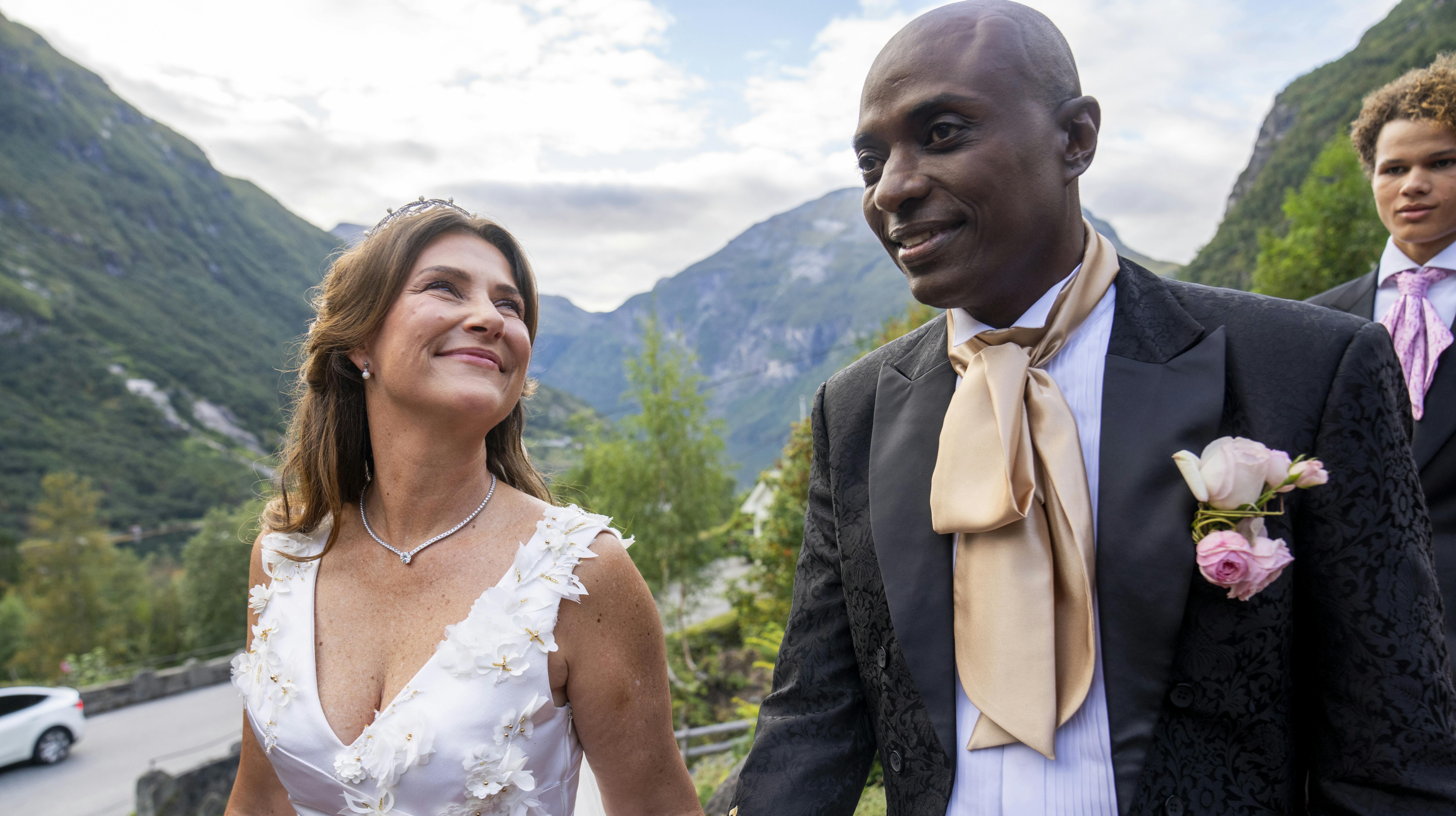 Durek Verett og Märtha Louise blev gift ved et tre dage langt bryllup i Norge.