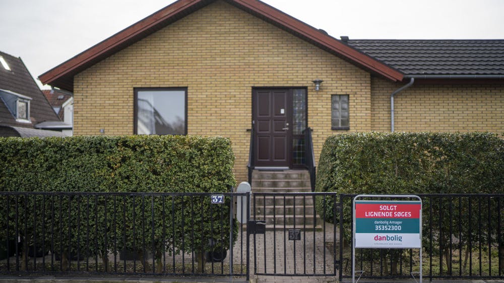 Flere boliger til salg kan give købere en bedre position i en prisforhandling, siger Jeppe Juul Borre, som er cheføkonom i Arbejdernes Landsbank. (Arkivfoto). 
